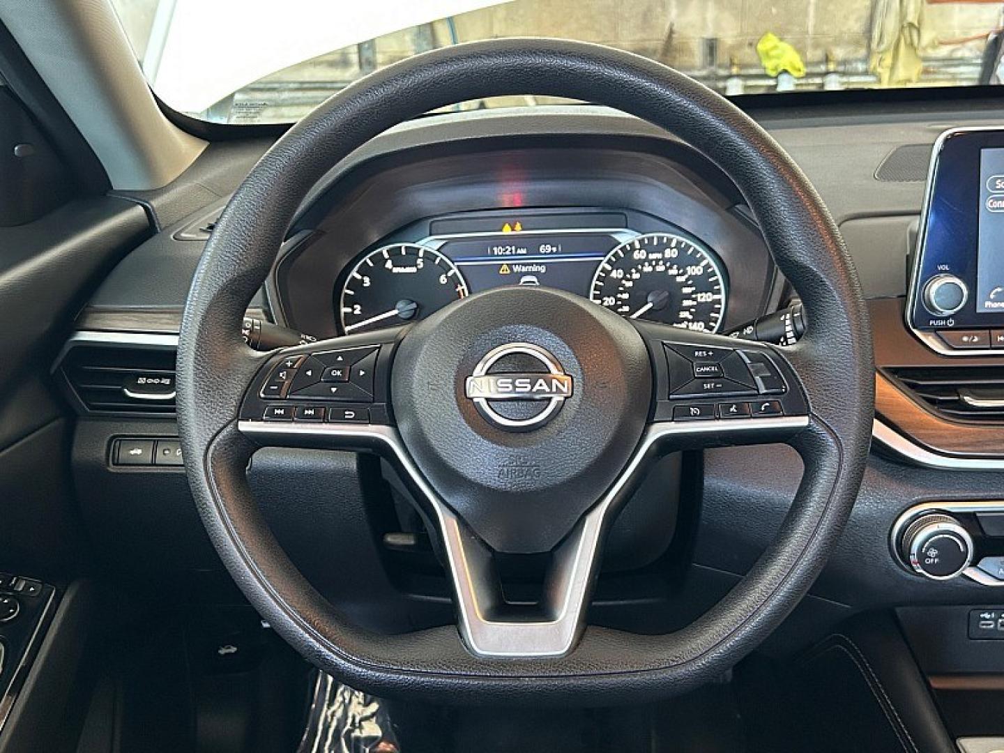 2023 WHITE Nissan Altima (1N4BL4DV7PN) with an 4-Cyl 2.5 Liter engine, Automatic Xtronic CVT transmission, located at 412 Auto Vista Drive, Palmdale, 93551, (661) 945-0620, 34.592636, -118.136681 - Photo#22
