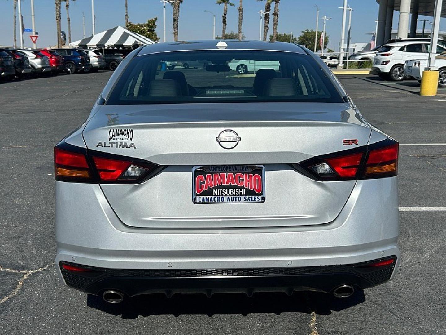 2023 SILVER Nissan Altima (1N4BL4CV6PN) with an 4-Cyl 2.5 Liter engine, Automatic Xtronic CVT transmission, located at 412 Auto Vista Drive, Palmdale, 93551, (661) 945-0620, 34.592636, -118.136681 - Photo#7