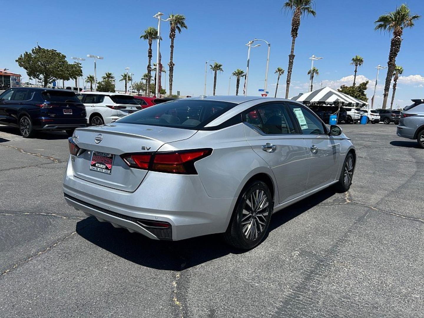 2023 Silver Nissan Altima (1N4BL4DV5PN) with an 4-Cyl 2.5 Liter engine, Automatic Xtronic CVT transmission, located at 412 Auto Vista Drive, Palmdale, 93551, (661) 945-0620, 34.592636, -118.136681 - Photo#2