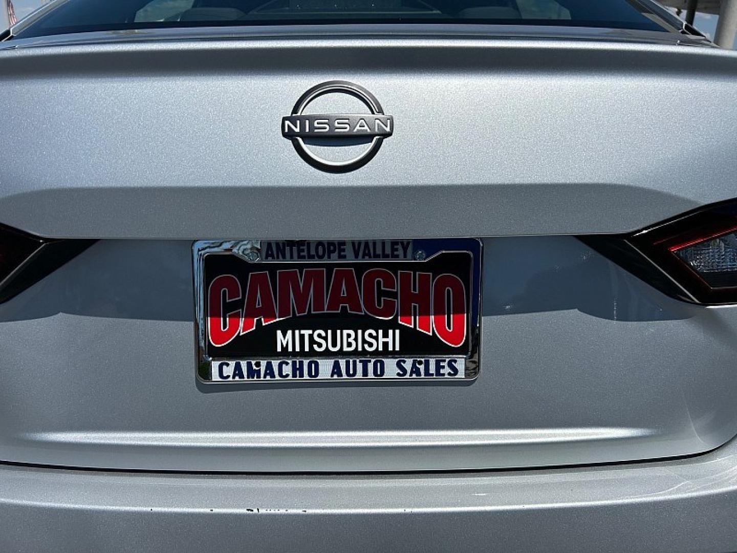 2023 Silver Nissan Altima (1N4BL4DV5PN) with an 4-Cyl 2.5 Liter engine, Automatic Xtronic CVT transmission, located at 412 Auto Vista Drive, Palmdale, 93551, (661) 945-0620, 34.592636, -118.136681 - Photo#11