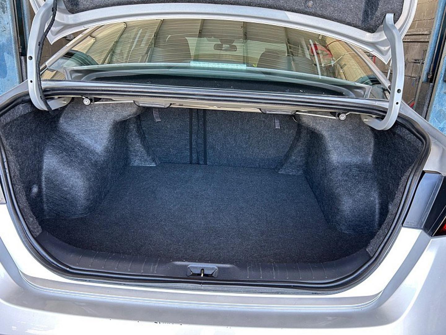 2023 Silver Nissan Altima (1N4BL4DV5PN) with an 4-Cyl 2.5 Liter engine, Automatic Xtronic CVT transmission, located at 412 Auto Vista Drive, Palmdale, 93551, (661) 945-0620, 34.592636, -118.136681 - Photo#29