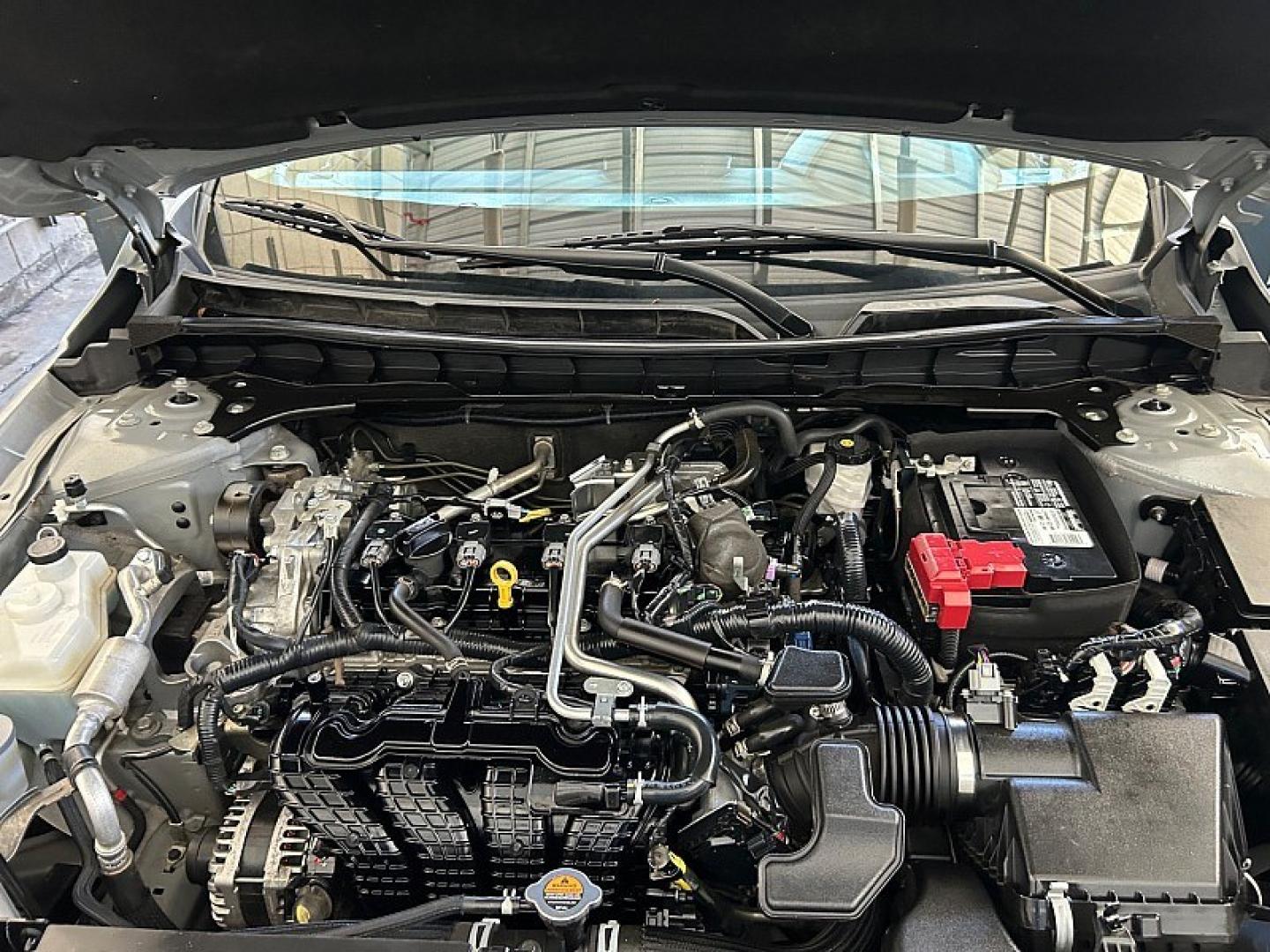 2023 Silver Nissan Altima (1N4BL4DV5PN) with an 4-Cyl 2.5 Liter engine, Automatic Xtronic CVT transmission, located at 412 Auto Vista Drive, Palmdale, 93551, (661) 945-0620, 34.592636, -118.136681 - Photo#30