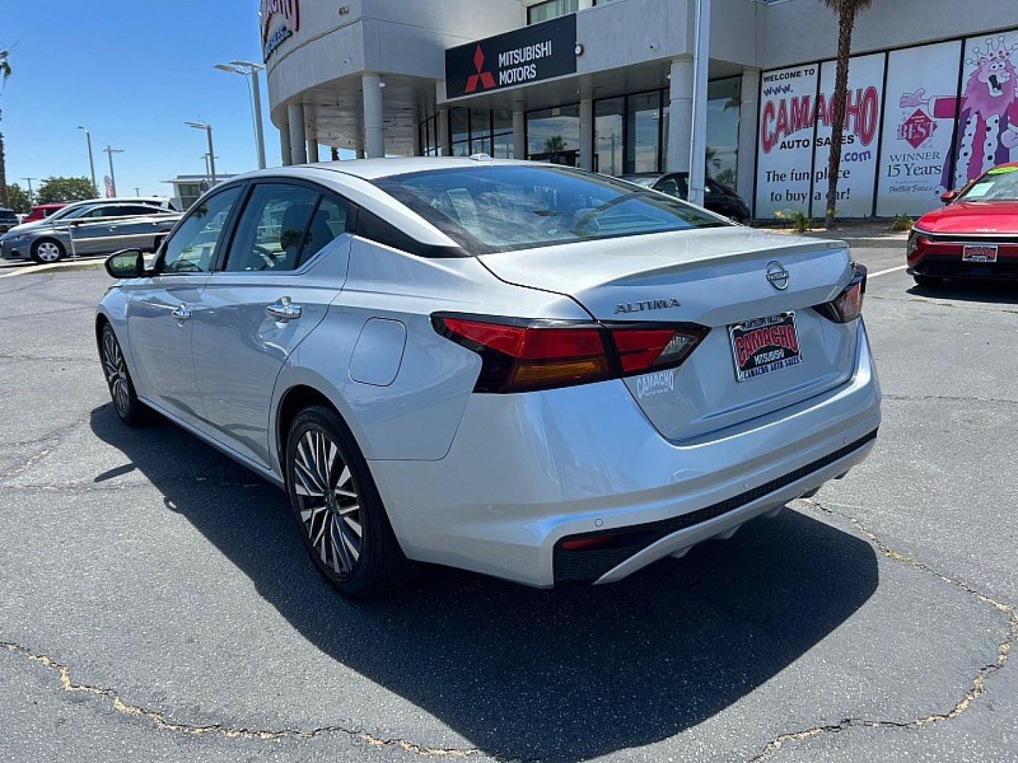 2023 Silver Nissan Altima (1N4BL4DV7PN) with an 4-Cyl 2.5 Liter engine, Automatic Xtronic CVT transmission, located at 412 Auto Vista Drive, Palmdale, 93551, (661) 945-0620, 34.592636, -118.136681- Photo#3