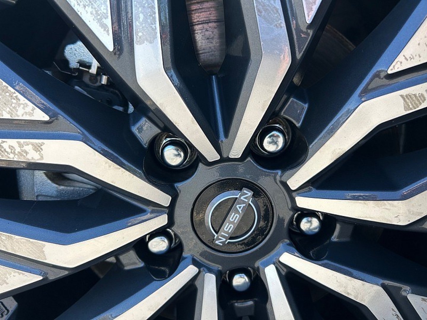 2023 Silver Nissan Altima (1N4BL4DV7PN) with an 4-Cyl 2.5 Liter engine, Automatic Xtronic CVT transmission, located at 412 Auto Vista Drive, Palmdale, 93551, (661) 945-0620, 34.592636, -118.136681- Photo#11