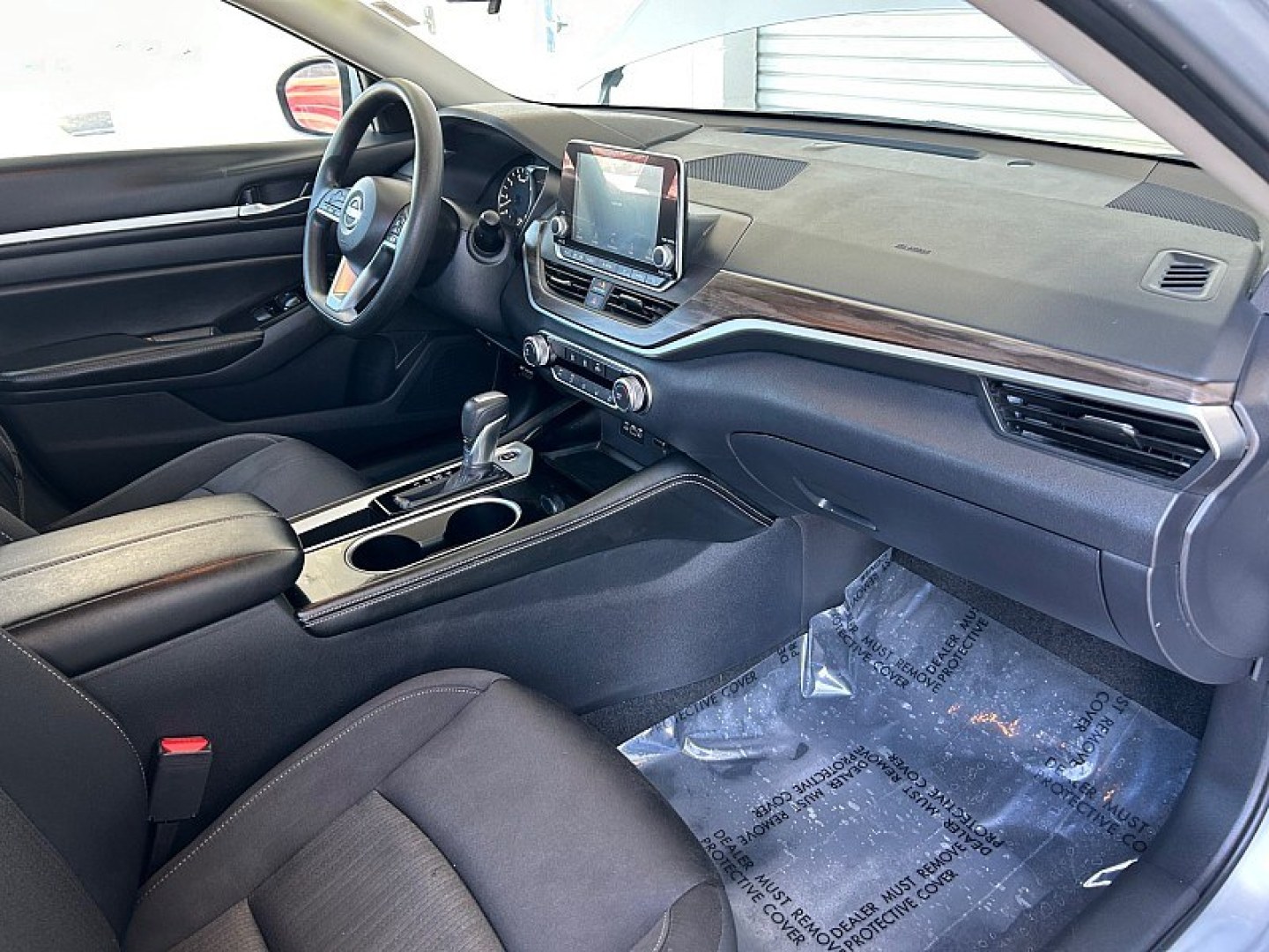 2023 Silver Nissan Altima (1N4BL4DV7PN) with an 4-Cyl 2.5 Liter engine, Automatic Xtronic CVT transmission, located at 412 Auto Vista Drive, Palmdale, 93551, (661) 945-0620, 34.592636, -118.136681- Photo#28