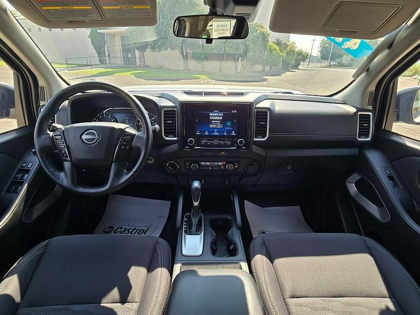 2023 WHITE Nissan Frontier (1N6ED1EKXPN) with an V6 3.8 Liter engine, Automatic 9-Spd transmission, located at 246 E Walker St., Orland, 95963, (530) 865-5800, 39.747589, -122.178398 - Photo#20