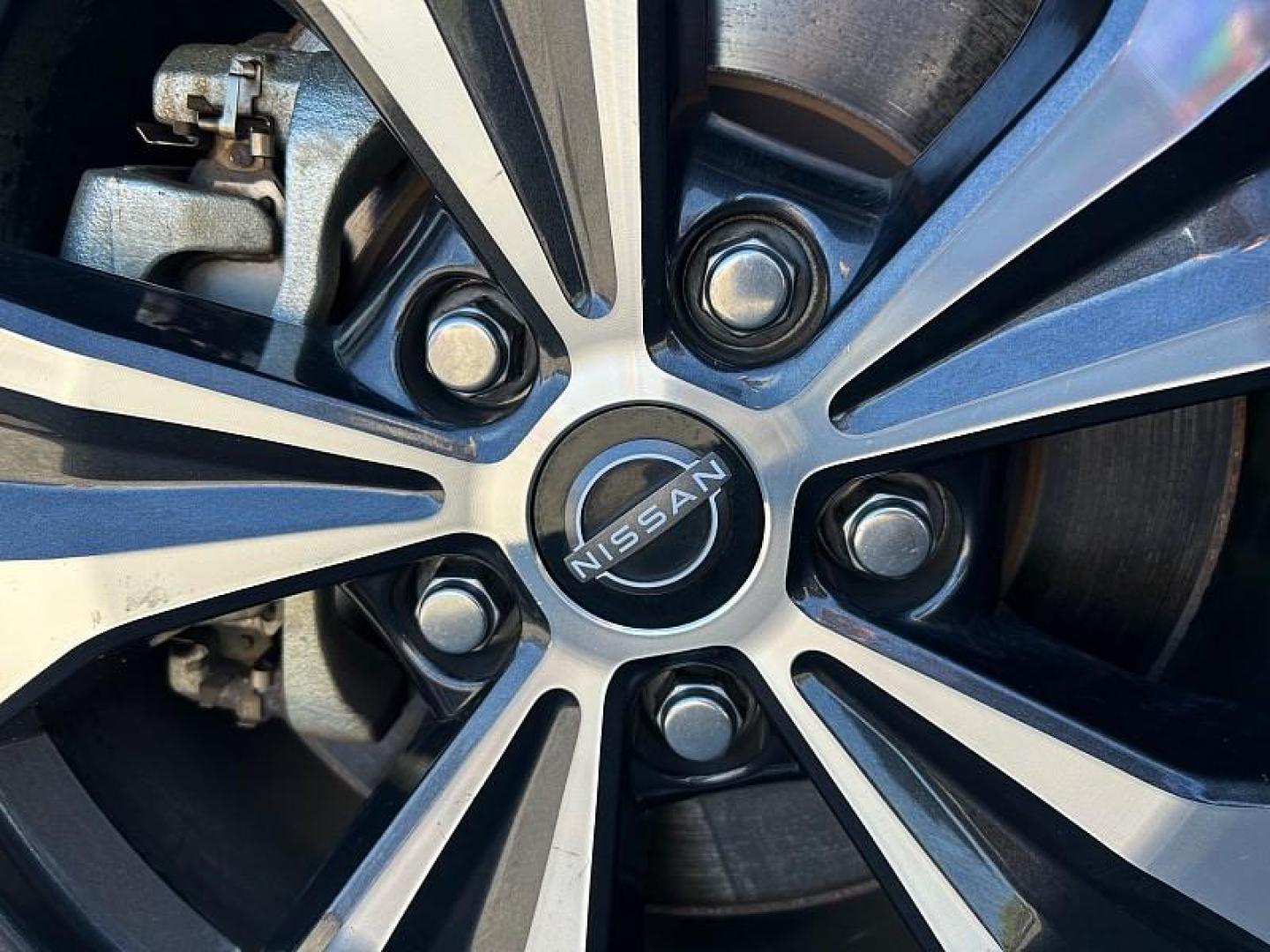 2023 BLACK Nissan Murano (5N1AZ2BS0PC) with an V6 3.5 Liter engine, Automatic Xtronic CVT transmission, located at 412 Auto Vista Drive, Palmdale, 93551, (661) 945-0620, 34.592636, -118.136681 - Photo#11
