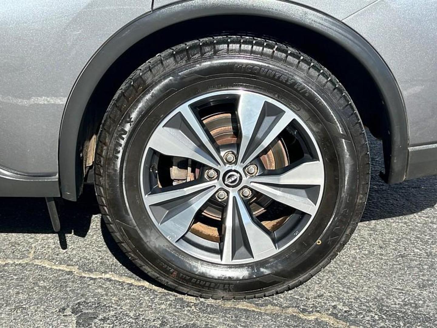 2023 GRAY Nissan Murano (5N1AZ2BJ5PC) with an V6 3.5 Liter engine, Automatic Xtronic CVT transmission, located at 412 Auto Vista Drive, Palmdale, 93551, (661) 945-0620, 34.592636, -118.136681 - Photo#13