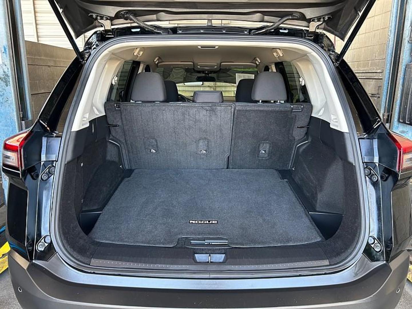 2023 BLACK Nissan Rogue (5N1BT3AB1PC) with an 3-Cyl Turbo 1.5 Liter engine, Automatic CVT w/Xtronic transmission, located at 412 Auto Vista Drive, Palmdale, 93551, (661) 945-0620, 34.592636, -118.136681 - Photo#30