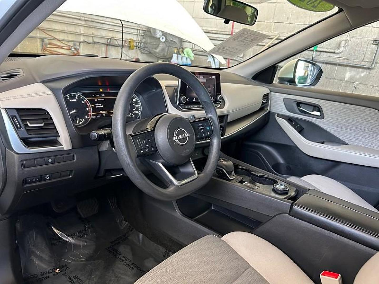 2023 WHITE Nissan Rogue (JN8BT3BB2PW) with an 3-Cyl Turbo 1.5 Liter engine, Automatic CVT w/Xtronic transmission, located at 412 Auto Vista Drive, Palmdale, 93551, (661) 945-0620, 34.592636, -118.136681 - Photo#15