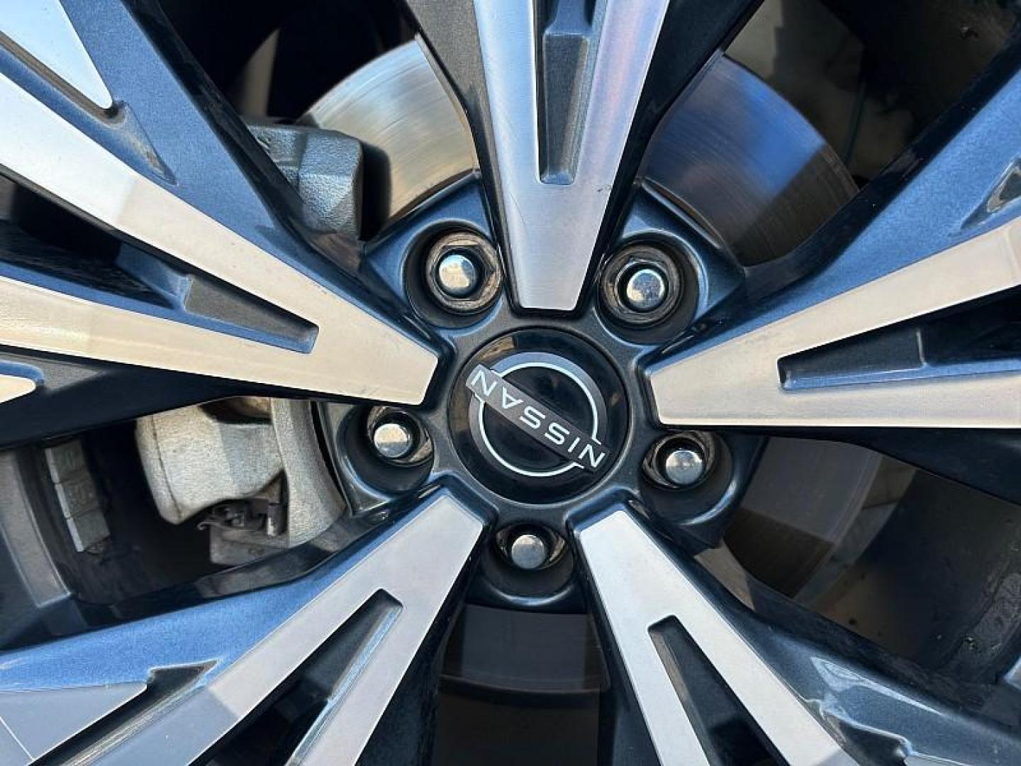 2023 WHITE Nissan Rogue (JN8BT3BB2PW) with an 3-Cyl Turbo 1.5 Liter engine, Automatic CVT w/Xtronic transmission, located at 412 Auto Vista Drive, Palmdale, 93551, (661) 945-0620, 34.592636, -118.136681 - Photo#25