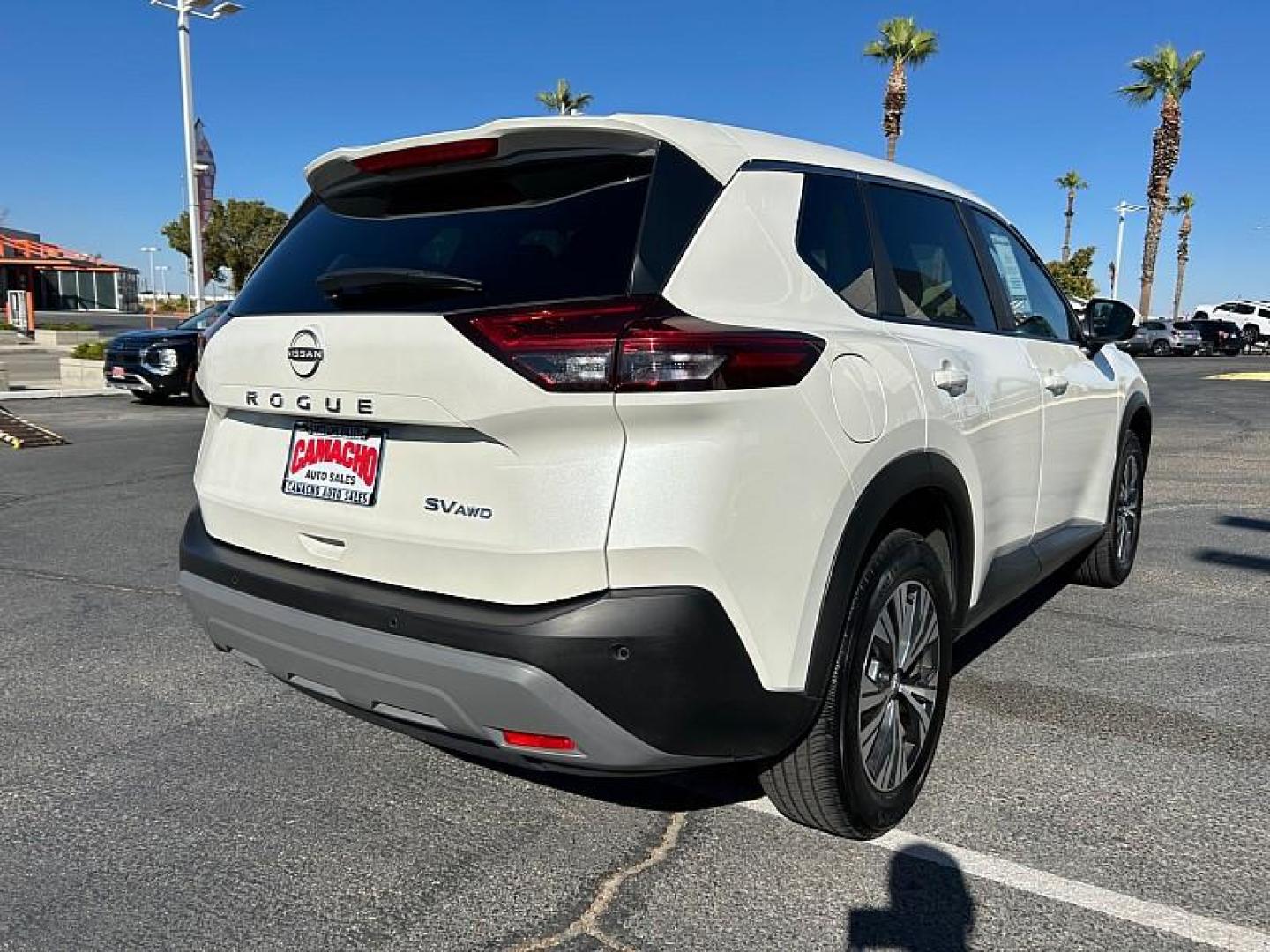 2023 WHITE Nissan Rogue (JN8BT3BB2PW) with an 3-Cyl Turbo 1.5 Liter engine, Automatic CVT w/Xtronic transmission, located at 412 Auto Vista Drive, Palmdale, 93551, (661) 945-0620, 34.592636, -118.136681 - Photo#30