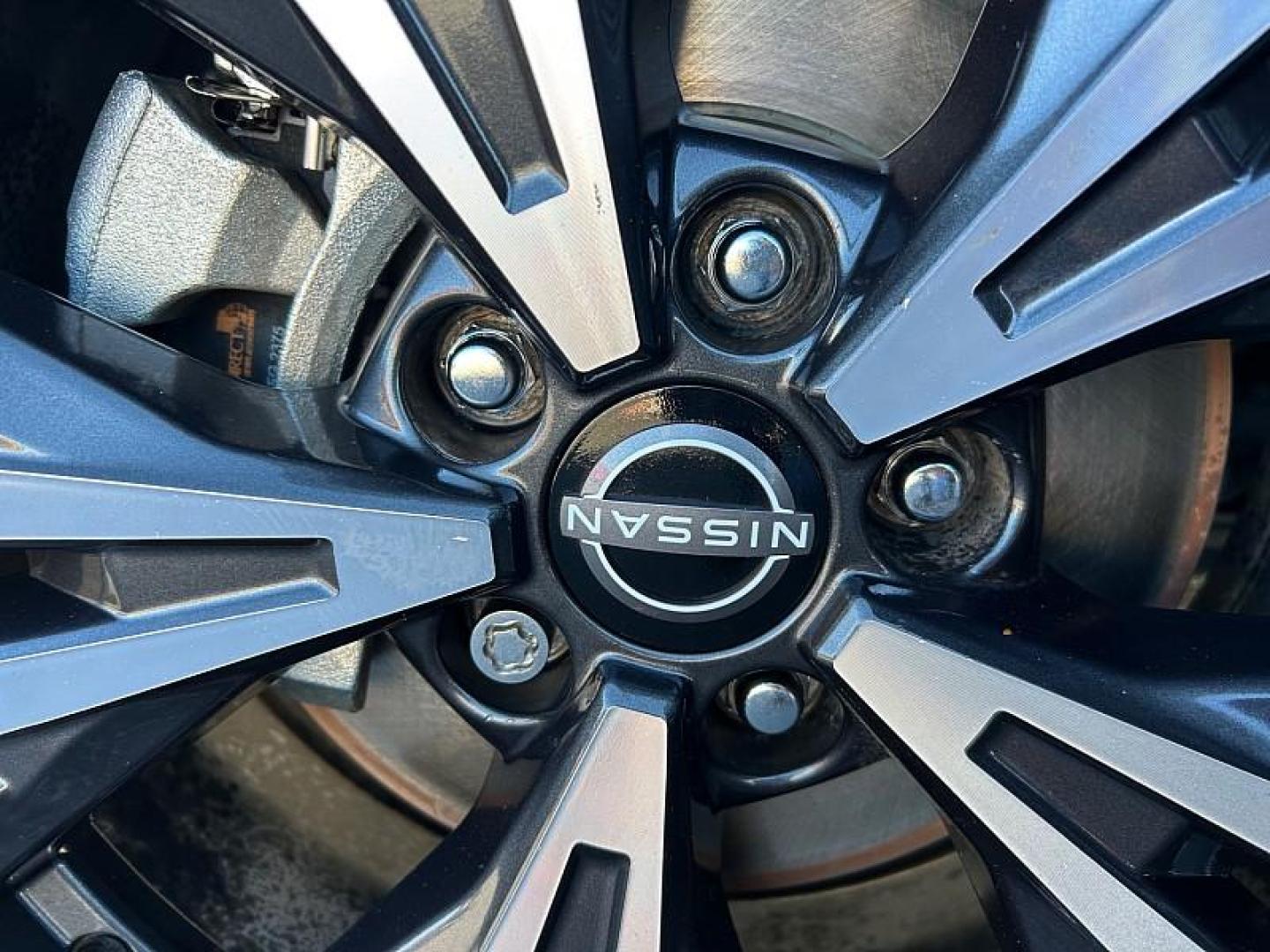 2023 SILVER Nissan Rogue (JN8BT3BA4PW) with an 3-Cyl Turbo 1.5 Liter engine, Automatic CVT w/Xtronic transmission, located at 412 Auto Vista Drive, Palmdale, 93551, (661) 945-0620, 34.592636, -118.136681 - Photo#15