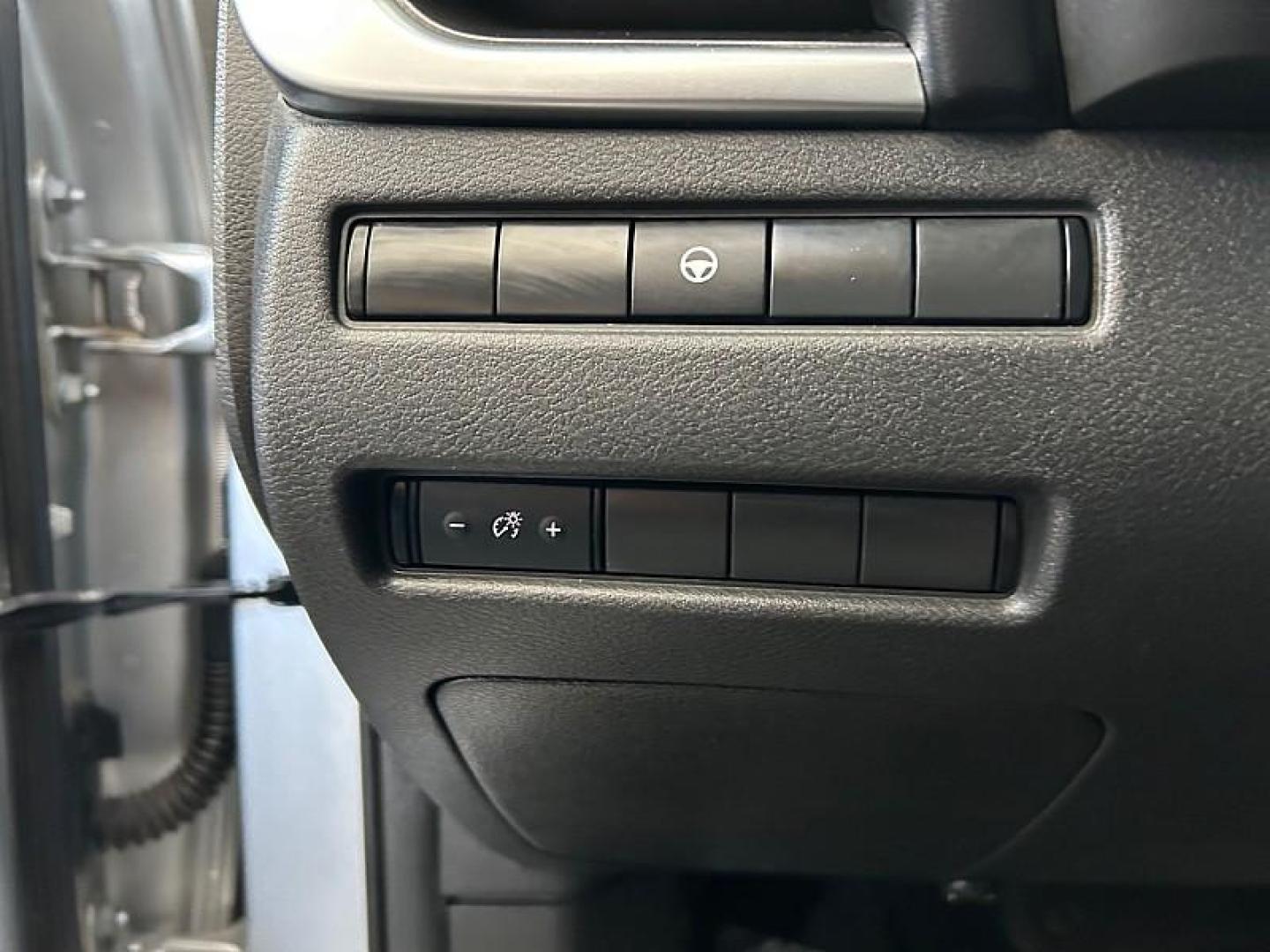 2023 SILVER Nissan Rogue (JN8BT3BA4PW) with an 3-Cyl Turbo 1.5 Liter engine, Automatic CVT w/Xtronic transmission, located at 412 Auto Vista Drive, Palmdale, 93551, (661) 945-0620, 34.592636, -118.136681 - Photo#26