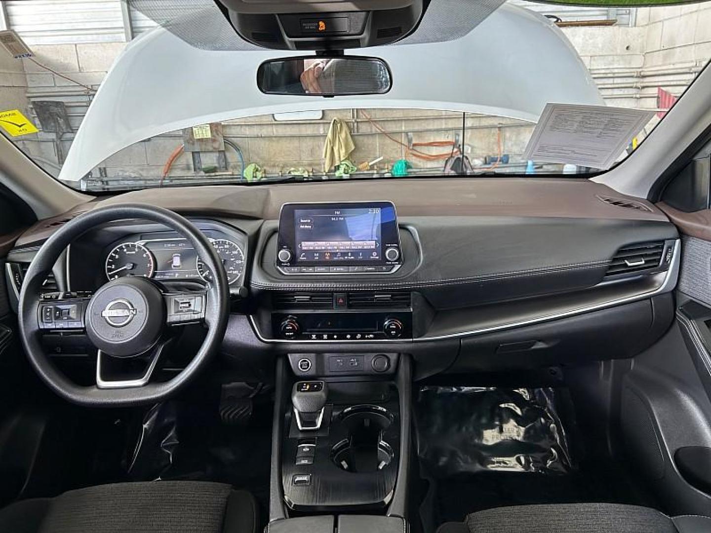 2023 SILVER Nissan Rogue (5N1BT3BA1PC) with an 3-Cyl Turbo 1.5 Liter engine, Automatic CVT w/Xtronic transmission, located at 412 Auto Vista Drive, Palmdale, 93551, (661) 945-0620, 34.592636, -118.136681 - Photo#17