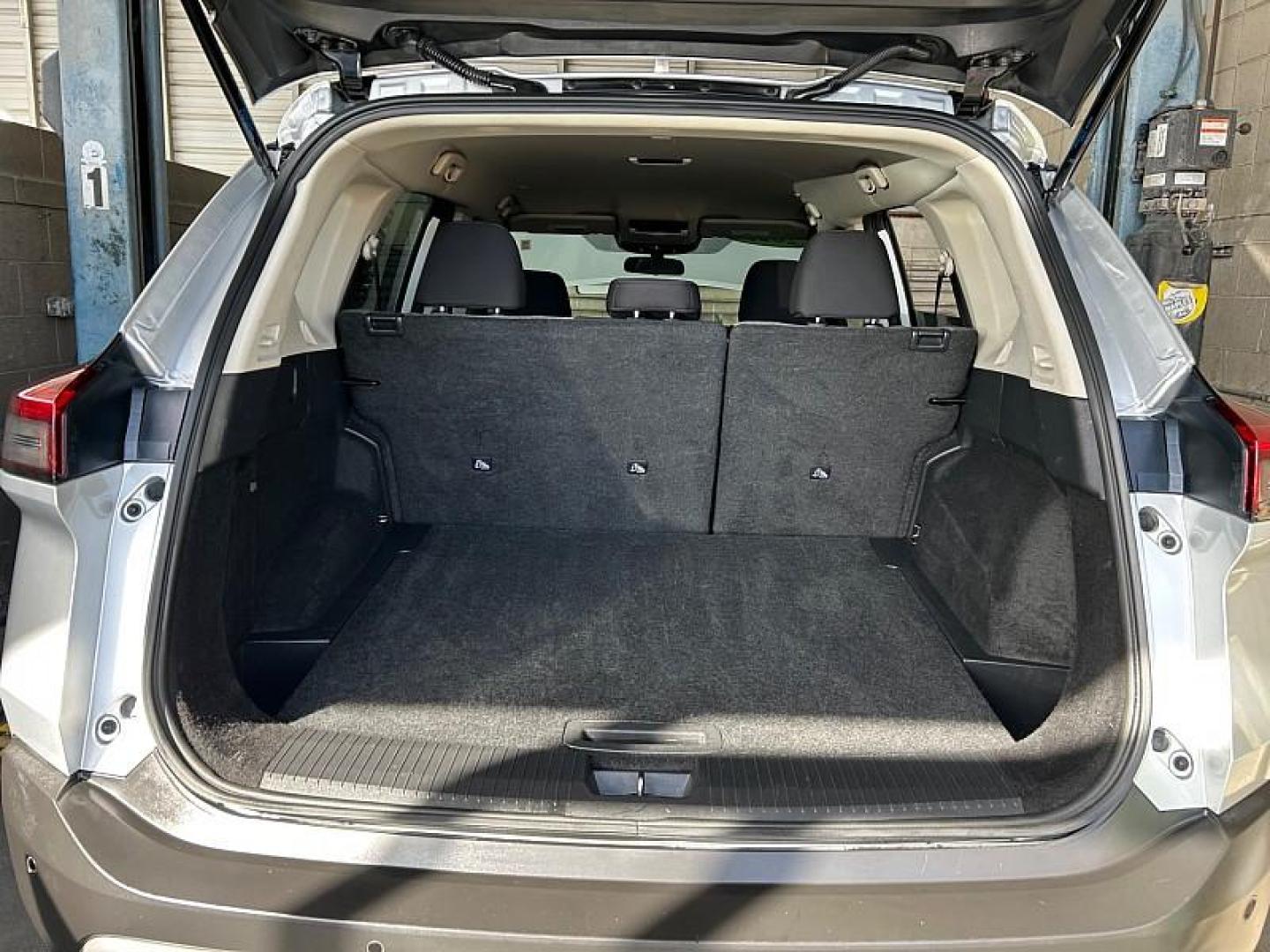 2023 SILVER Nissan Rogue (5N1BT3BA1PC) with an 3-Cyl Turbo 1.5 Liter engine, Automatic CVT w/Xtronic transmission, located at 412 Auto Vista Drive, Palmdale, 93551, (661) 945-0620, 34.592636, -118.136681 - Photo#25