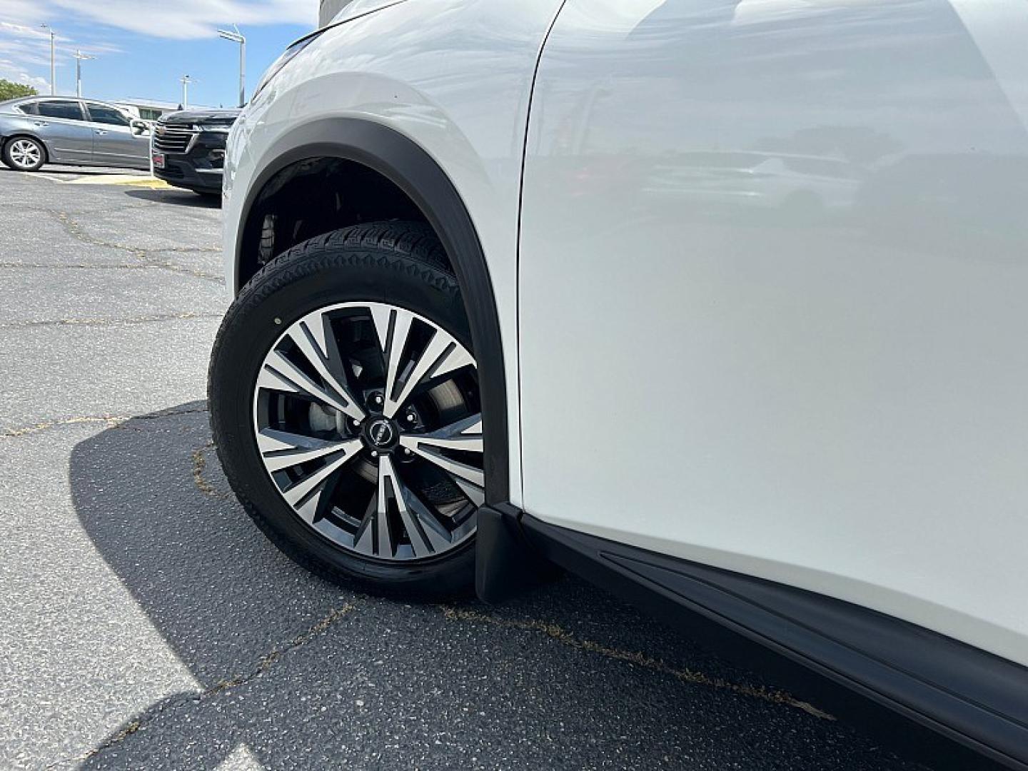 2023 Nissan Rogue (JN8BT3BA6PW) with an 3-Cyl Turbo 1.5 Liter engine, Automatic CVT w/Xtronic transmission, located at 412 Auto Vista Drive, Palmdale, 93551, (661) 945-0620, 34.592636, -118.136681 - Photo#10