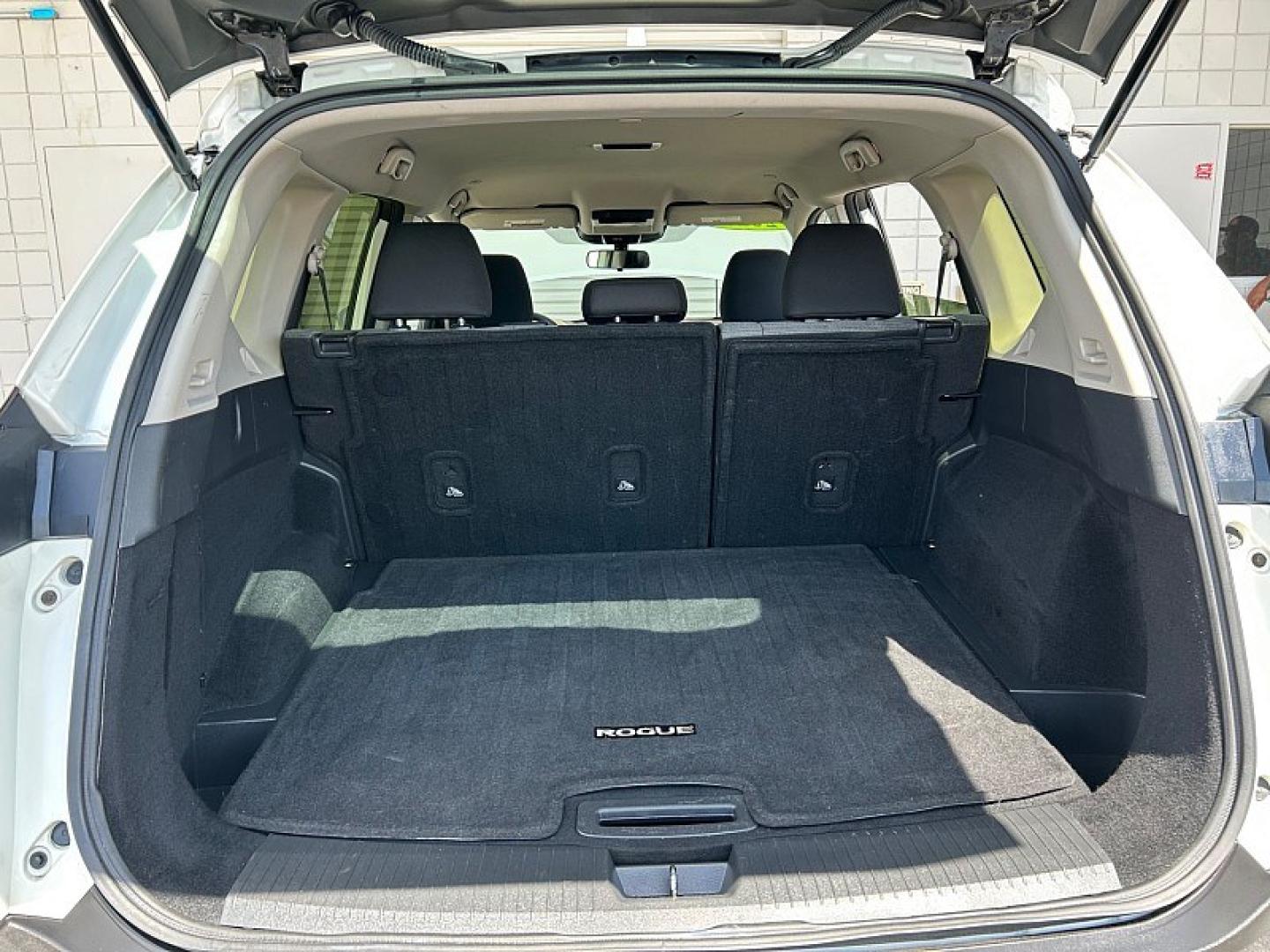 2023 Nissan Rogue (JN8BT3BA6PW) with an 3-Cyl Turbo 1.5 Liter engine, Automatic CVT w/Xtronic transmission, located at 412 Auto Vista Drive, Palmdale, 93551, (661) 945-0620, 34.592636, -118.136681 - Photo#29