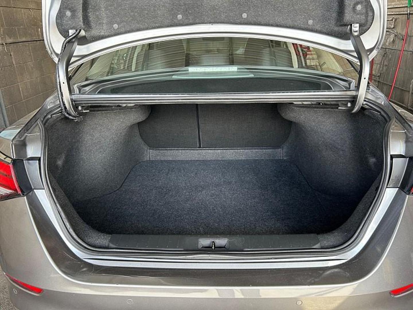 2023 GRAY Nissan Sentra (3N1AB8CV8PY) with an 4-Cyl 2.0 Liter engine, Automatic CVT w/Xtronic transmission, located at 412 Auto Vista Drive, Palmdale, 93551, (661) 945-0620, 34.592636, -118.136681 - Photo#21