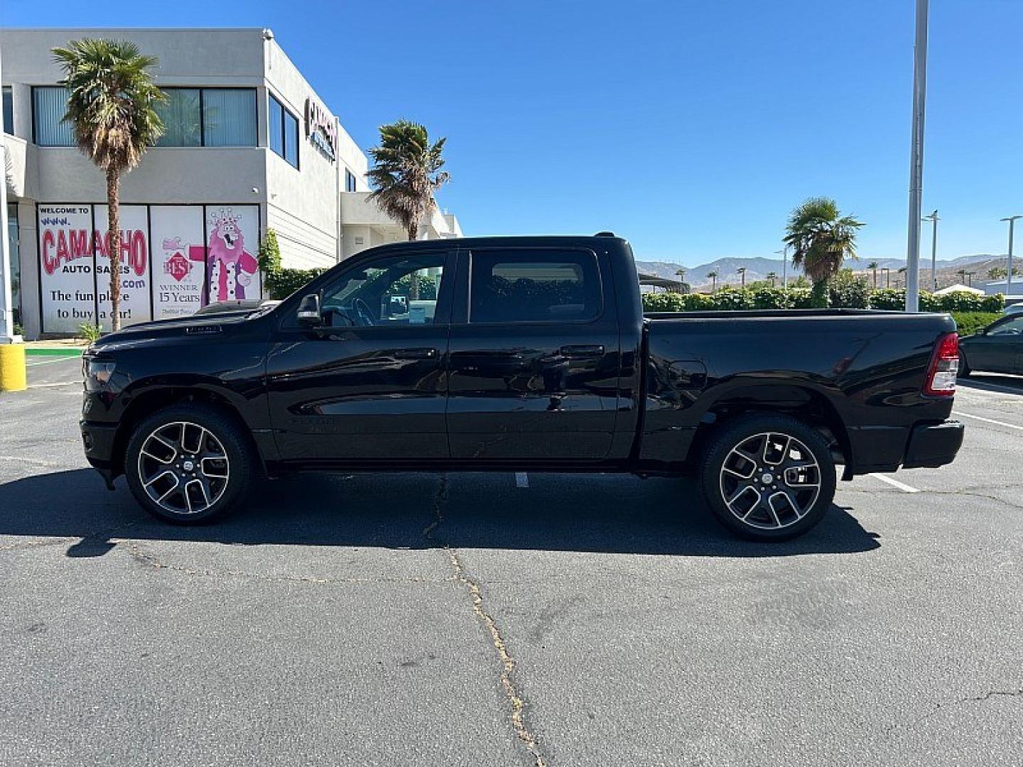 2023 BLACK Ram 1500 2WD (1C6RREFT5PN) with an 8-Cyl 5.7 Liter engine, Automatic 8-Spd transmission, located at 412 Auto Vista Drive, Palmdale, 93551, (661) 945-0620, 34.592636, -118.136681 - Photo#3