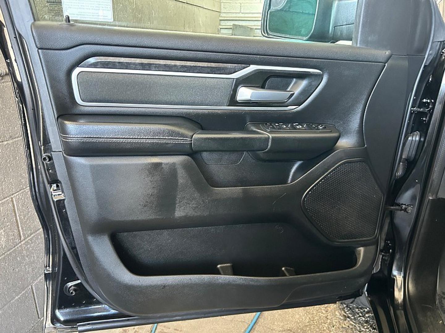 2023 BLACK Ram 1500 2WD (1C6RREFT5PN) with an 8-Cyl 5.7 Liter engine, Automatic 8-Spd transmission, located at 412 Auto Vista Drive, Palmdale, 93551, (661) 945-0620, 34.592636, -118.136681 - Photo#16