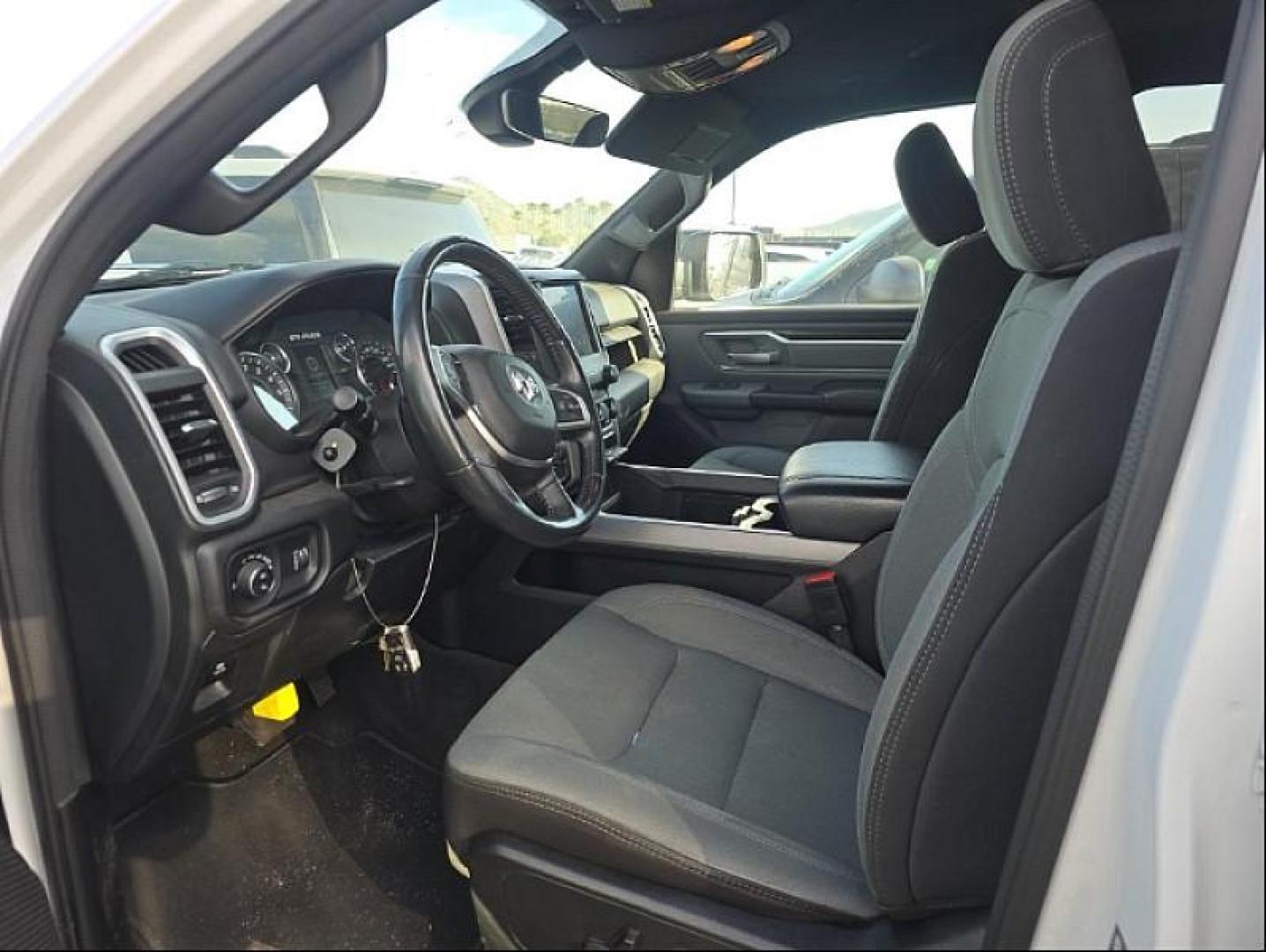 2023 WHITE Ram 1500 4WD (1C6SRFFTXPN) with an 8-Cyl 5.7 Liter engine, Automatic 8-Spd transmission, located at 412 Auto Vista Drive, Palmdale, 93551, (661) 945-0620, 34.592636, -118.136681 - Photo#2