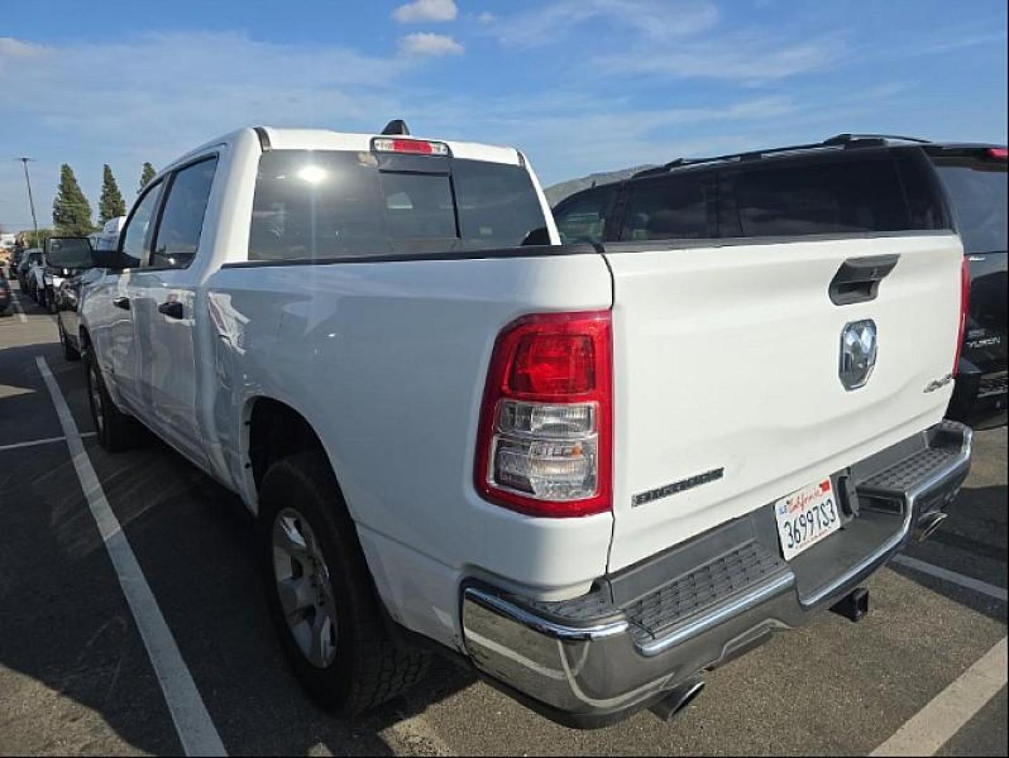 2023 WHITE Ram 1500 4WD (1C6SRFFTXPN) with an 8-Cyl 5.7 Liter engine, Automatic 8-Spd transmission, located at 412 Auto Vista Drive, Palmdale, 93551, (661) 945-0620, 34.592636, -118.136681 - Photo#4