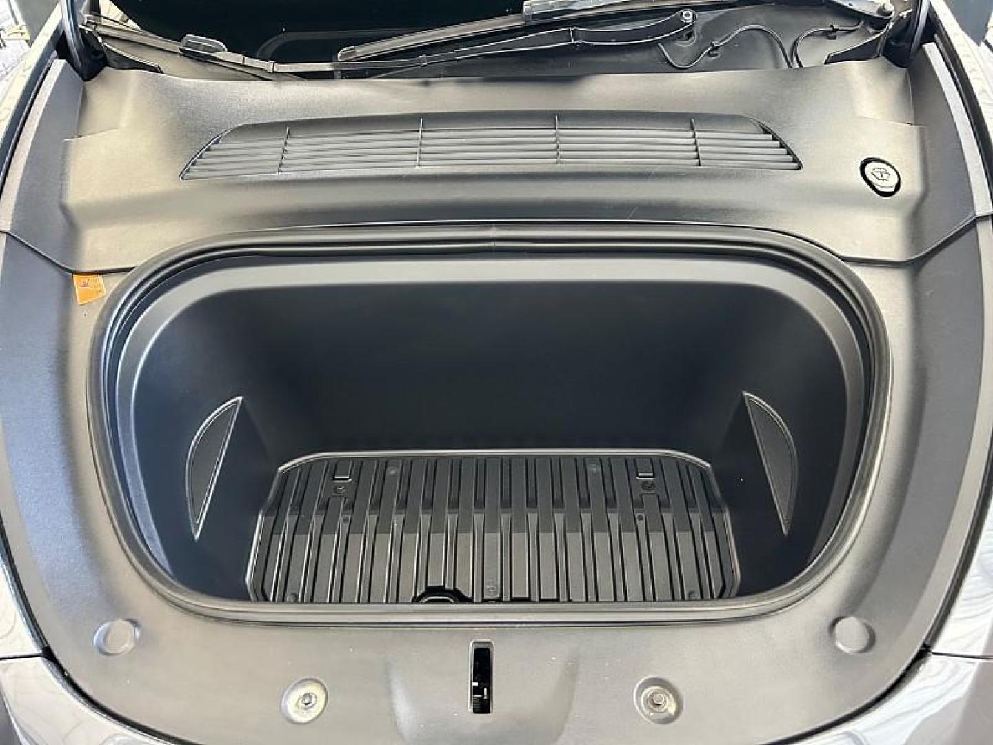 2023 GRAY Tesla Model Y (7SAYGDEE0PA) with an Dual AC Electric Motors engine, Single-Speed Fixed Gear transmission, located at 412 Auto Vista Drive, Palmdale, 93551, (661) 945-0620, 34.592636, -118.136681 - Photo#29