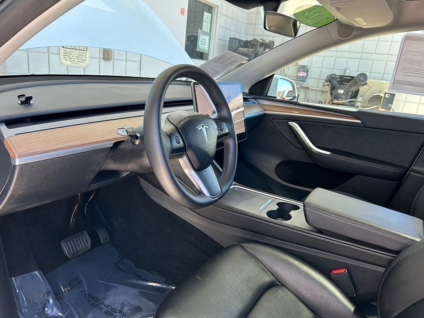 2023 White Tesla Model Y (7SAYGDEE2PF) with an Dual AC Electric Motors engine, Single-Speed Fixed Gear transmission, located at 412 Auto Vista Drive, Palmdale, 93551, (661) 945-0620, 34.592636, -118.136681- Photo#16