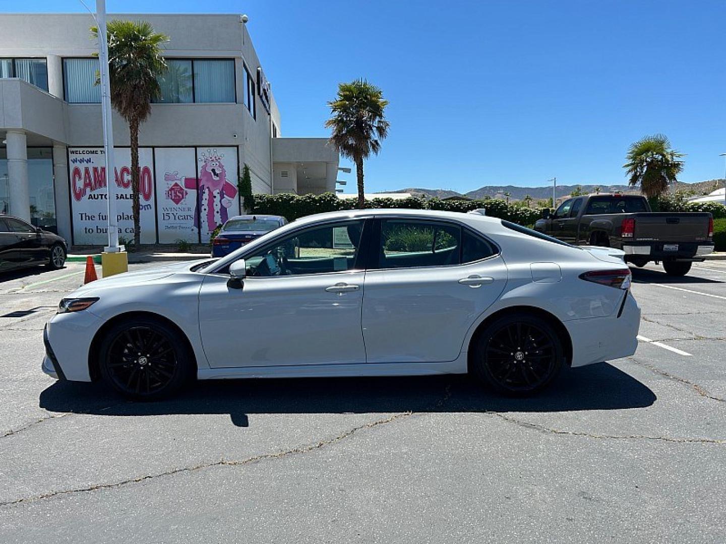 2023 WHITE Toyota Camry (4T1K61AKXPU) with an 4-Cyl 2.5 Liter engine, Automatic 8-Spd w/Sequential Shift transmission, located at 412 Auto Vista Drive, Palmdale, 93551, (661) 945-0620, 34.592636, -118.136681- Photo#3