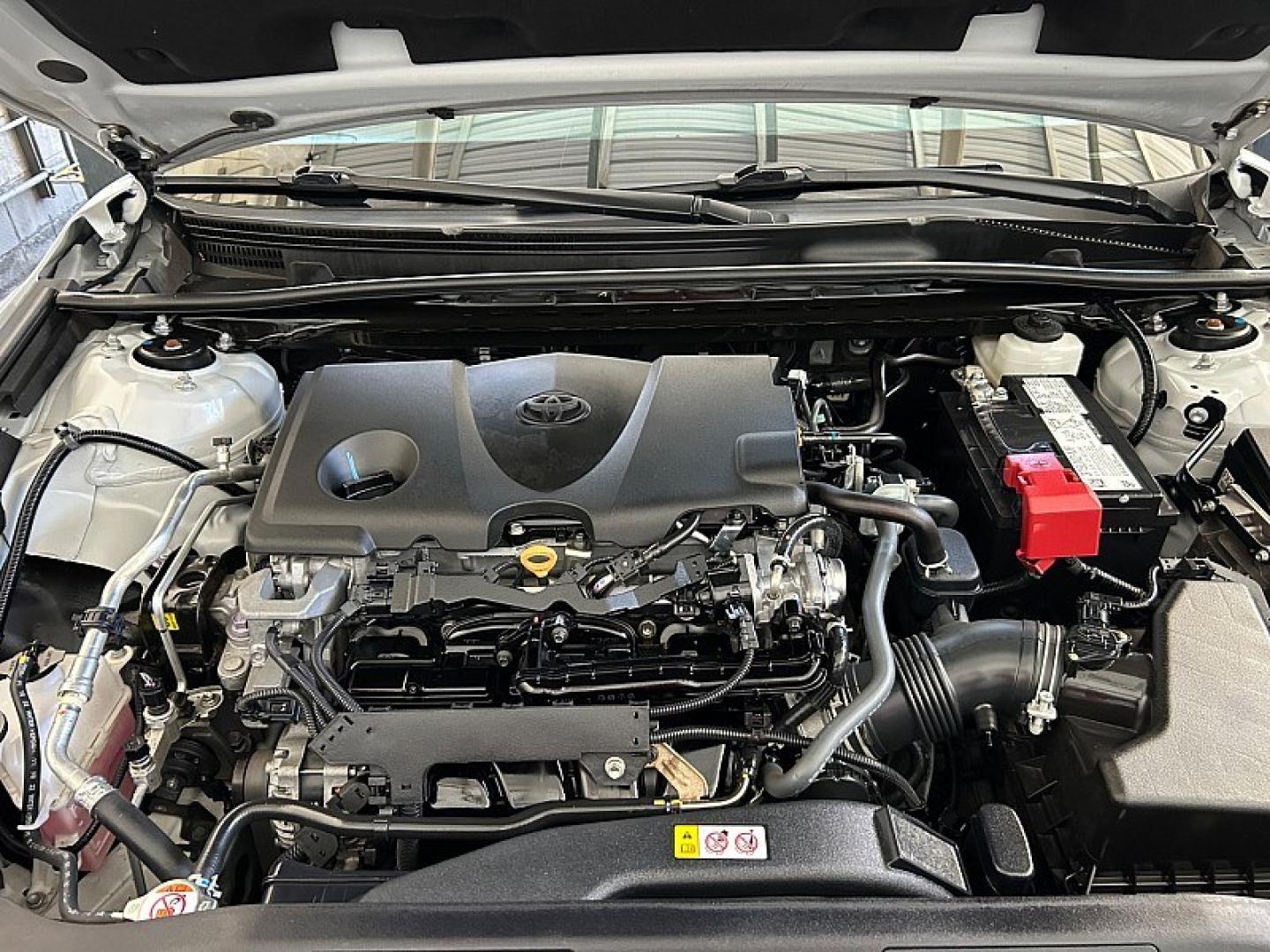 2023 WHITE Toyota Camry (4T1K61AKXPU) with an 4-Cyl 2.5 Liter engine, Automatic 8-Spd w/Sequential Shift transmission, located at 412 Auto Vista Drive, Palmdale, 93551, (661) 945-0620, 34.592636, -118.136681- Photo#25