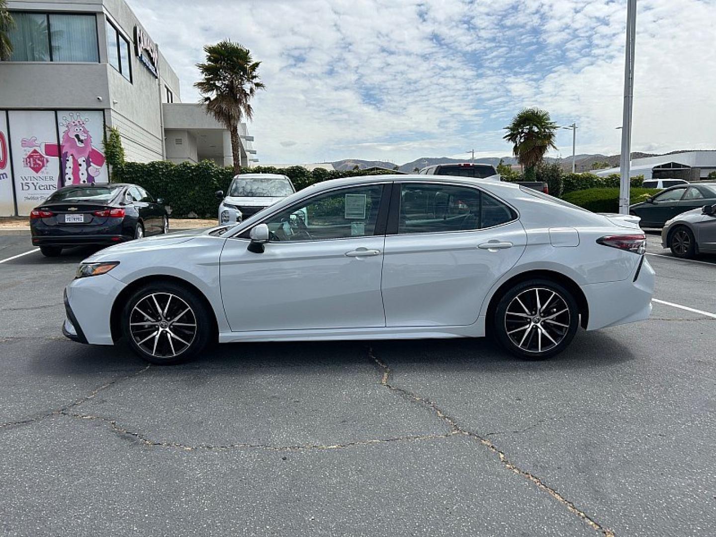 2023 GRAY Toyota Camry (4T1G11AK7PU) with an 4-Cyl 2.5 Liter engine, Automatic 8-Spd w/Sequential Shift transmission, located at 412 Auto Vista Drive, Palmdale, 93551, (661) 945-0620, 34.592636, -118.136681 - Photo#5