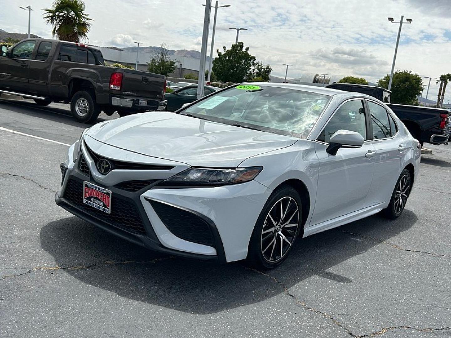 2023 GRAY Toyota Camry (4T1G11AK7PU) with an 4-Cyl 2.5 Liter engine, Automatic 8-Spd w/Sequential Shift transmission, located at 412 Auto Vista Drive, Palmdale, 93551, (661) 945-0620, 34.592636, -118.136681 - Photo#6