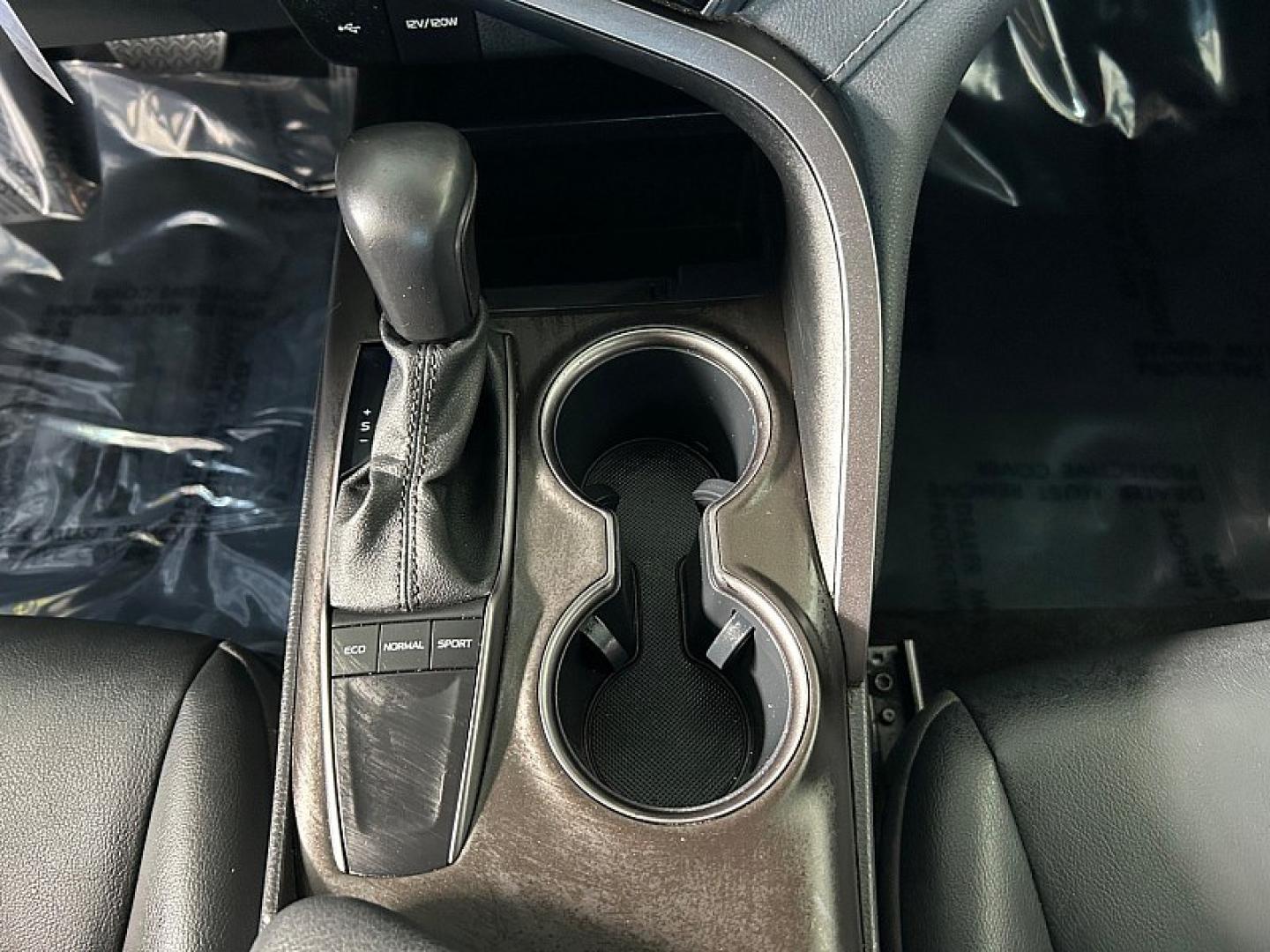 2023 WHITE Toyota Camry (4T1G11AK9PU) with an 4-Cyl 2.5 Liter engine, Automatic 8-Spd w/Sequential Shift transmission, located at 412 Auto Vista Drive, Palmdale, 93551, (661) 945-0620, 34.592636, -118.136681 - Photo#20