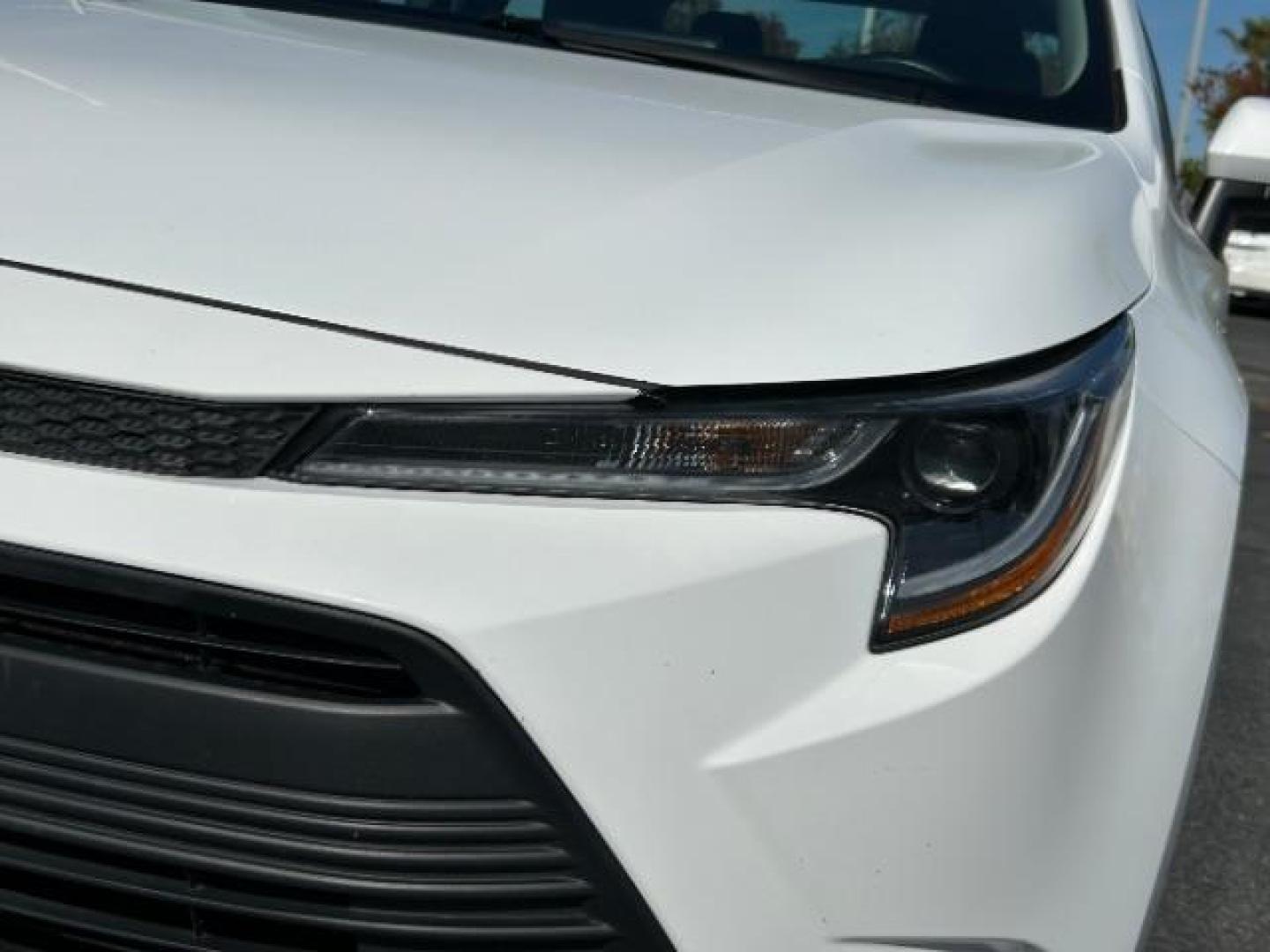 2023 WHITE Toyota Corolla (5YFB4MDE2PP) with an 4-Cyl 2.0 Liter engine, Automatic CVT transmission, located at 412 Auto Vista Drive, Palmdale, 93551, (661) 945-0620, 34.592636, -118.136681 - Photo#6