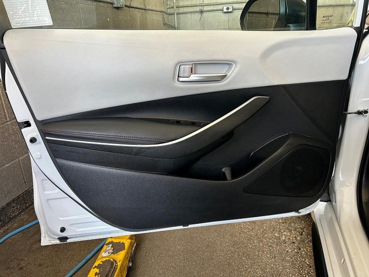 2023 WHITE Toyota Corolla (5YFS4MCE4PP) with an 4-Cyl 2.0 Liter engine, Automatic CVT transmission, located at 412 Auto Vista Drive, Palmdale, 93551, (661) 945-0620, 34.592636, -118.136681 - Photo#17