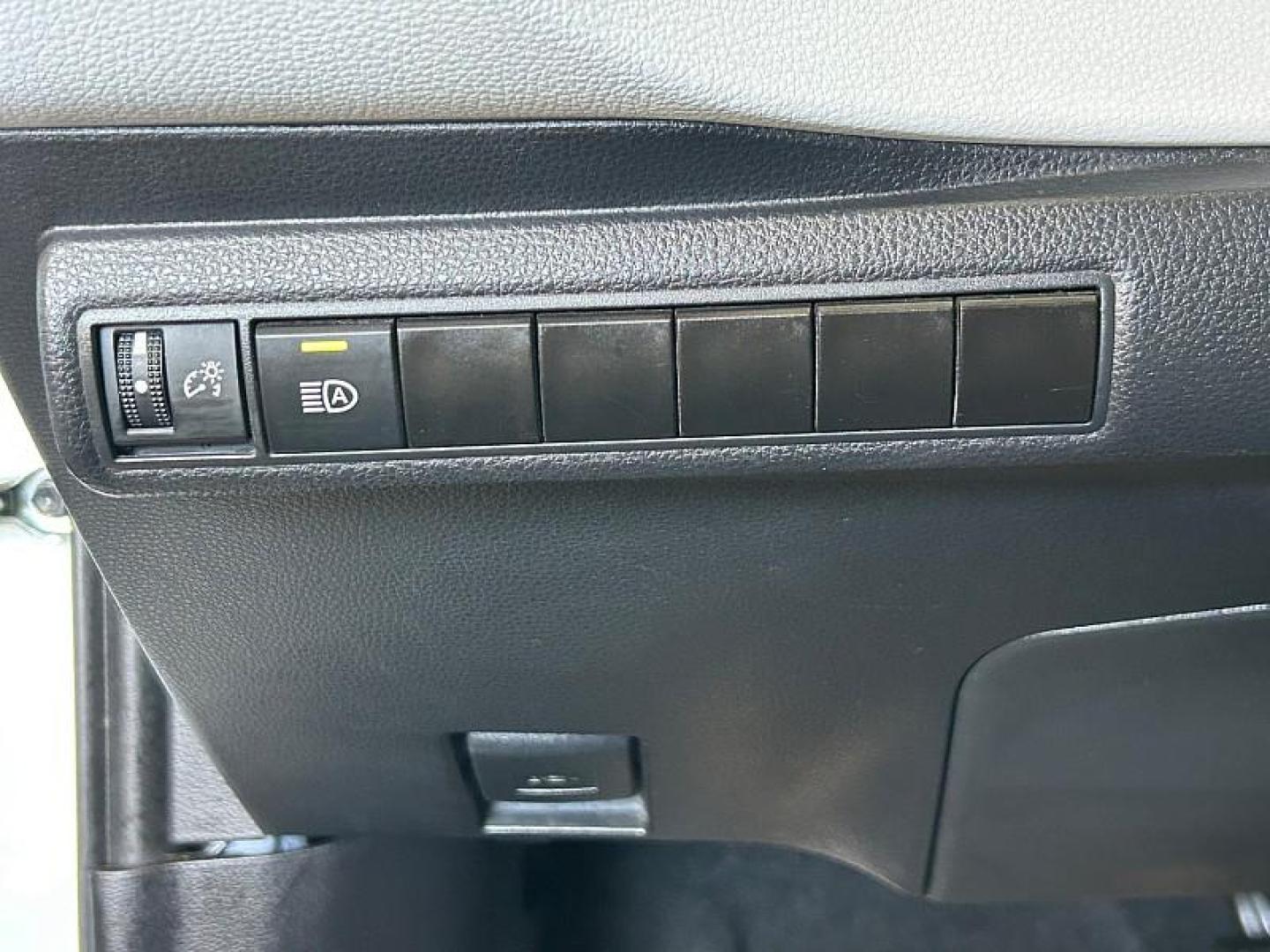 2023 WHITE Toyota Corolla (5YFS4MCE4PP) with an 4-Cyl 2.0 Liter engine, Automatic CVT transmission, located at 412 Auto Vista Drive, Palmdale, 93551, (661) 945-0620, 34.592636, -118.136681 - Photo#31