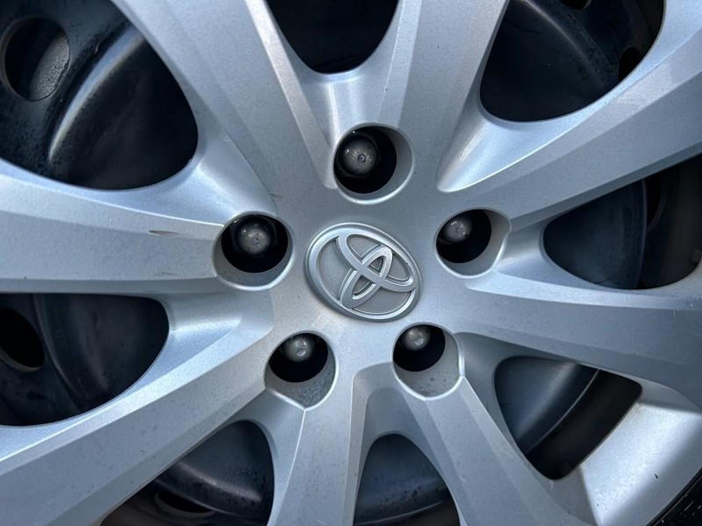 2023 GRAY Toyota Corolla (5YFB4MDE0PP) with an 4-Cyl 2.0 Liter engine, Automatic CVT transmission, located at 412 Auto Vista Drive, Palmdale, 93551, (661) 945-0620, 34.592636, -118.136681 - Photo#21