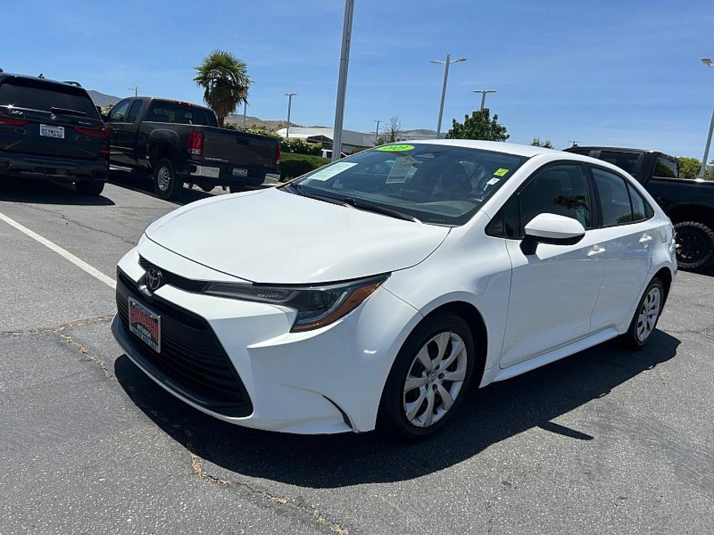 2023 WHITE Toyota Corolla (5YFB4MDE1PP) with an 4-Cyl 2.0 Liter engine, Automatic CVT transmission, located at 412 Auto Vista Drive, Palmdale, 93551, (661) 945-0620, 34.592636, -118.136681- Photo#6