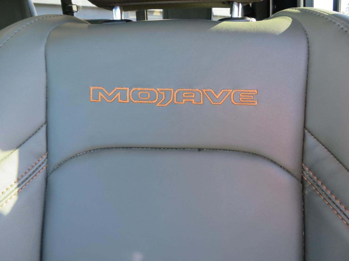 2024 SILVER Jeep Gladiator Mojave X (1C6JJTEG4RL) with an 3.6L V6 DOHC 24V engine, 6M transmission, located at 2630 Grass Valley Highway, Auburn, CA, 95603, (530) 508-5100, 38.937893, -121.095482 - Gladiator Mojave X featuring JKS suspension, Method MR315 wheels, and 37" Toyo MT tires, - Photo#23