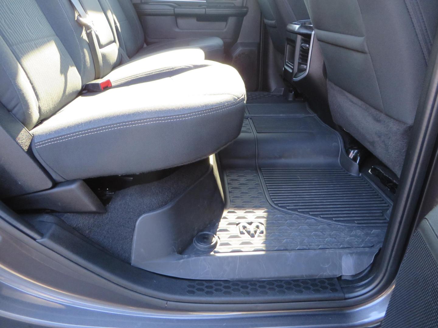 2024 CHARCOAL /BLACK RAM 2500 Big Horn Crew Cab SWB 4WD (3C6UR5DL7RG) with an 6.7L L6 OHV 24V TURBO DIESEL engine, 6A transmission, located at 2630 Grass Valley Highway, Auburn, CA, 95603, (530) 508-5100, 38.937893, -121.095482 - Leveled Ram sitting on 37" Toyo RT trail tires, 17" Method MR318 wheels, Fox 2.5 remote reservoir shock up front, Amp Power steps, and window tint. - Photo#59