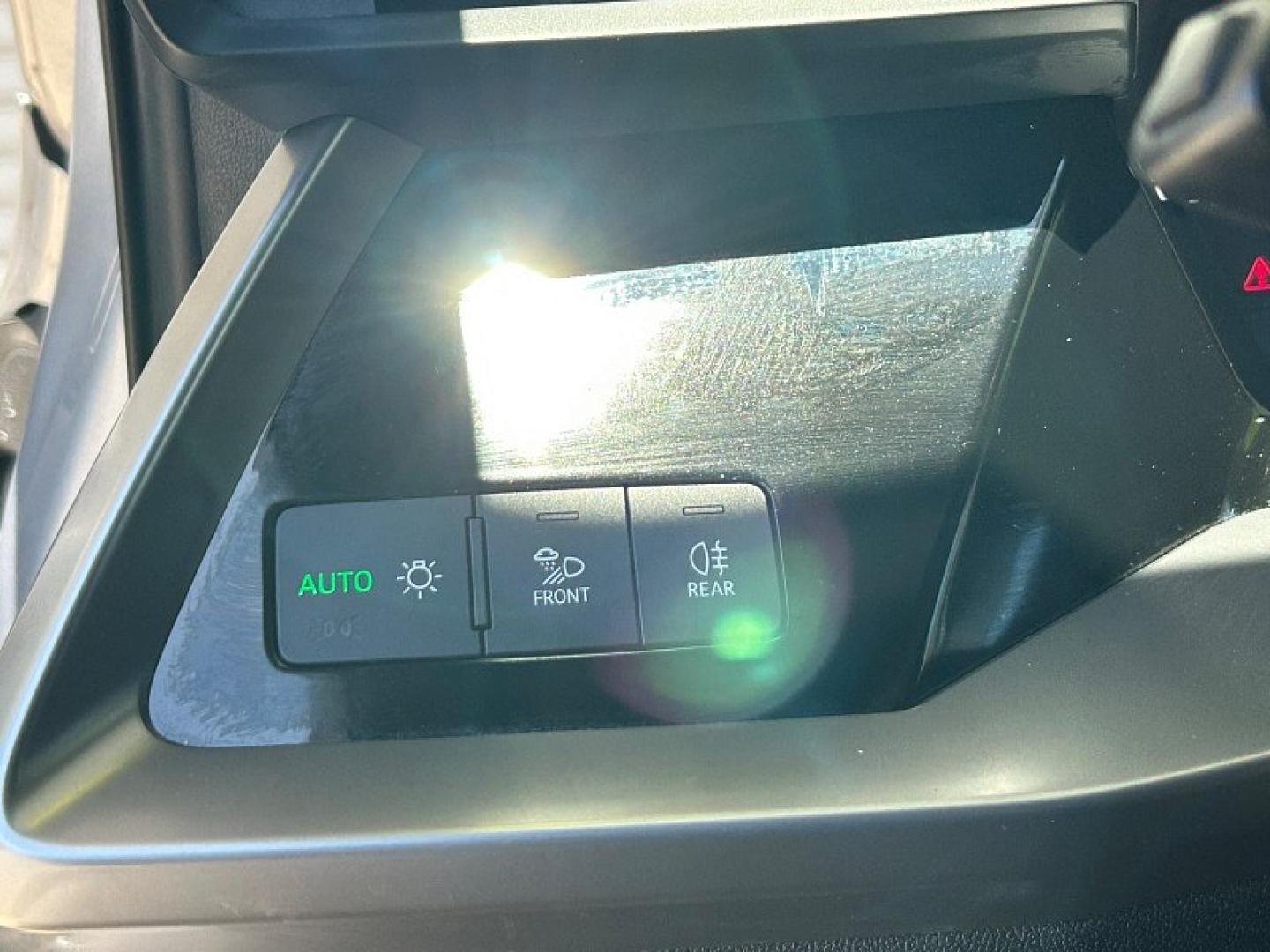 2024 WHITE Audi A3 (WAUAUDGY0RA) with an 4-Cyl Turbo 2.0L Hybrid engine, Automatic 7-Spd transmission, located at 412 Auto Vista Drive, Palmdale, 93551, (661) 945-0620, 34.592636, -118.136681- Photo#23
