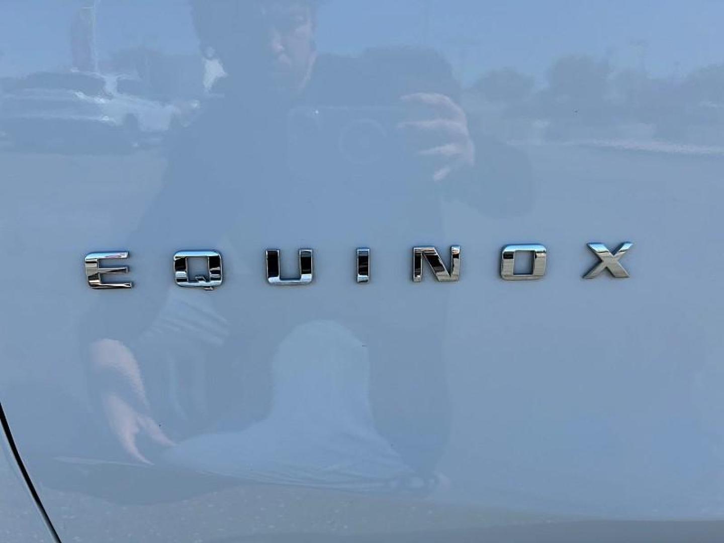 2024 WHITE Chevrolet Equinox (3GNAXKEGXRS) with an 4-Cyl Turbo 1.5 Liter engine, Automatic 6-Spd w/Overdrive transmission, located at 412 Auto Vista Drive, Palmdale, 93551, (661) 945-0620, 34.592636, -118.136681 - Photo#11