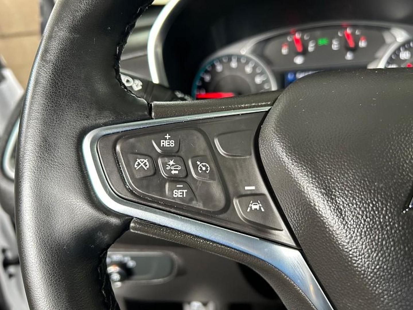 2024 WHITE Chevrolet Equinox (3GNAXKEG8RL) with an 4-Cyl Turbo 1.5 Liter engine, Automatic 6-Spd w/Overdrive transmission, located at 412 Auto Vista Drive, Palmdale, 93551, (661) 945-0620, 34.592636, -118.136681 - Photo#29
