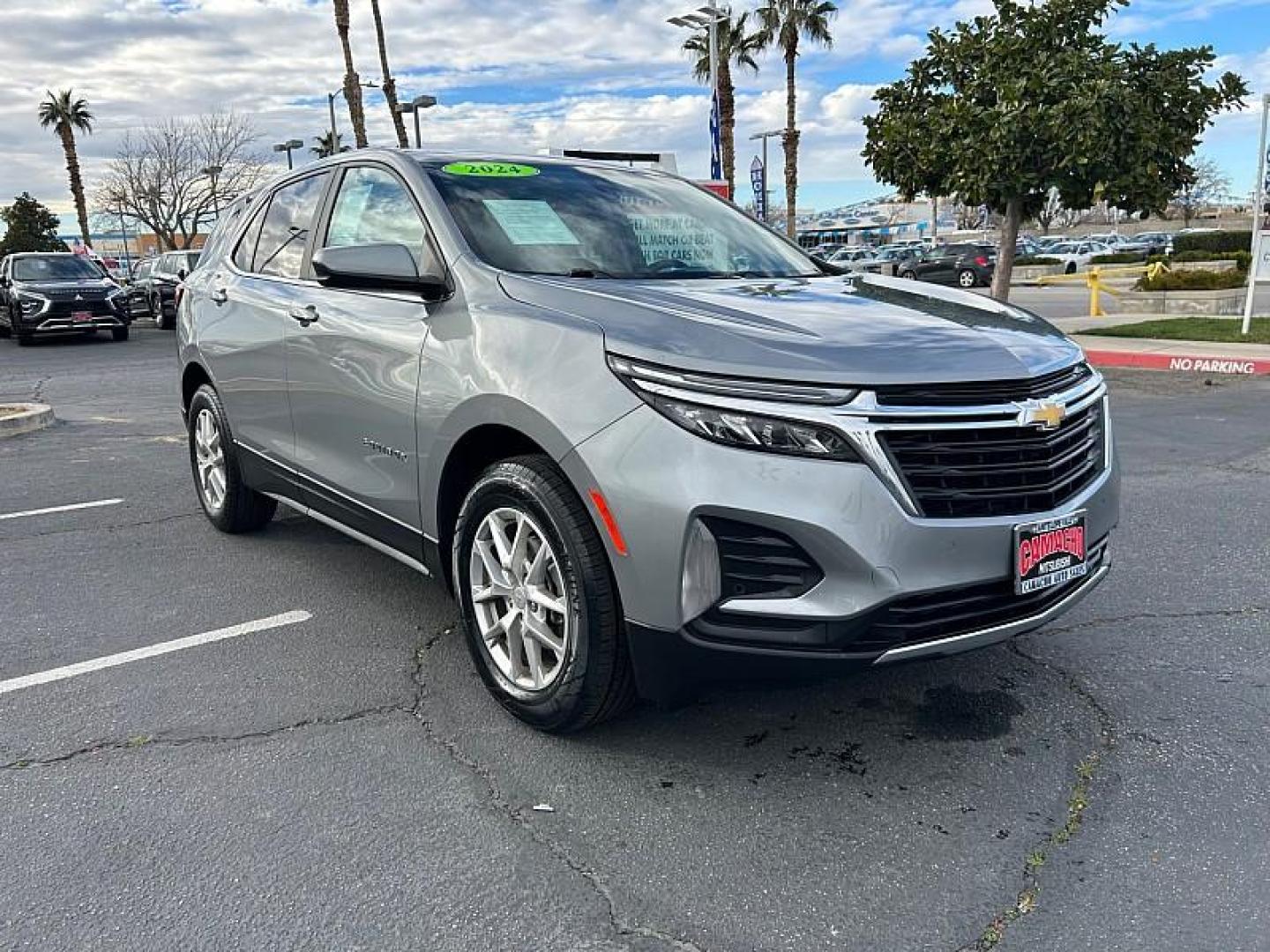 2024 SILVER Chevrolet Equinox (3GNAXUEGXRL) with an 4-Cyl Turbo 1.5 Liter engine, Automatic 6-Spd w/Overdrive transmission, located at 412 Auto Vista Drive, Palmdale, 93551, (661) 945-0620, 34.592636, -118.136681 - Photo#0