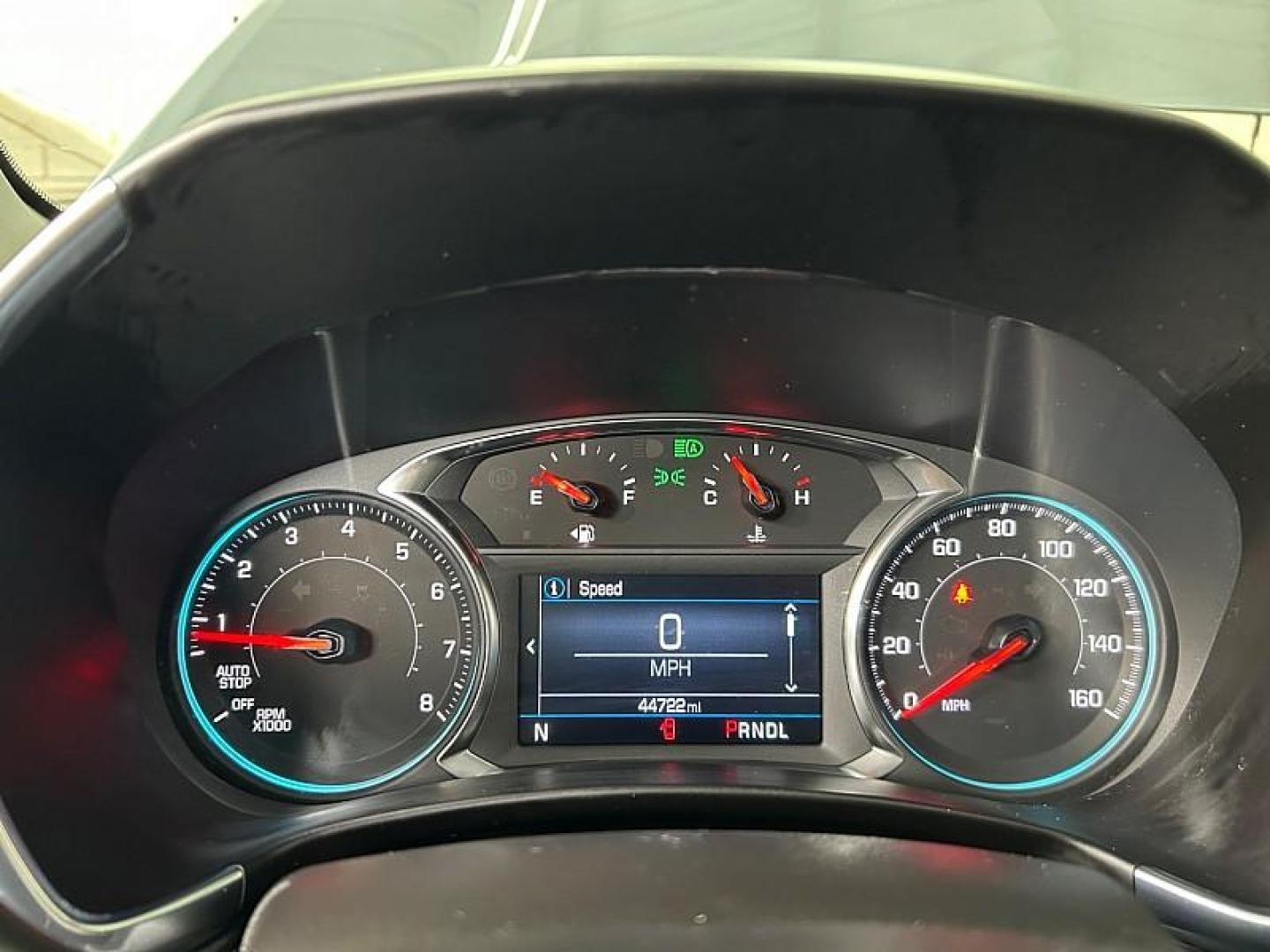 2024 SILVER Chevrolet Equinox (3GNAXUEGXRL) with an 4-Cyl Turbo 1.5 Liter engine, Automatic 6-Spd w/Overdrive transmission, located at 412 Auto Vista Drive, Palmdale, 93551, (661) 945-0620, 34.592636, -118.136681 - Photo#24