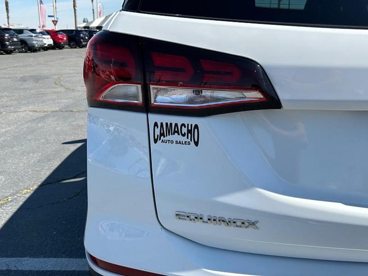 2024 WHITE Chevrolet Equinox (3GNAXKEG0RL) with an 4-Cyl Turbo 1.5 Liter engine, Automatic 6-Spd w/Overdrive transmission, located at 412 Auto Vista Drive, Palmdale, 93551, (661) 945-0620, 34.592636, -118.136681 - Photo#12