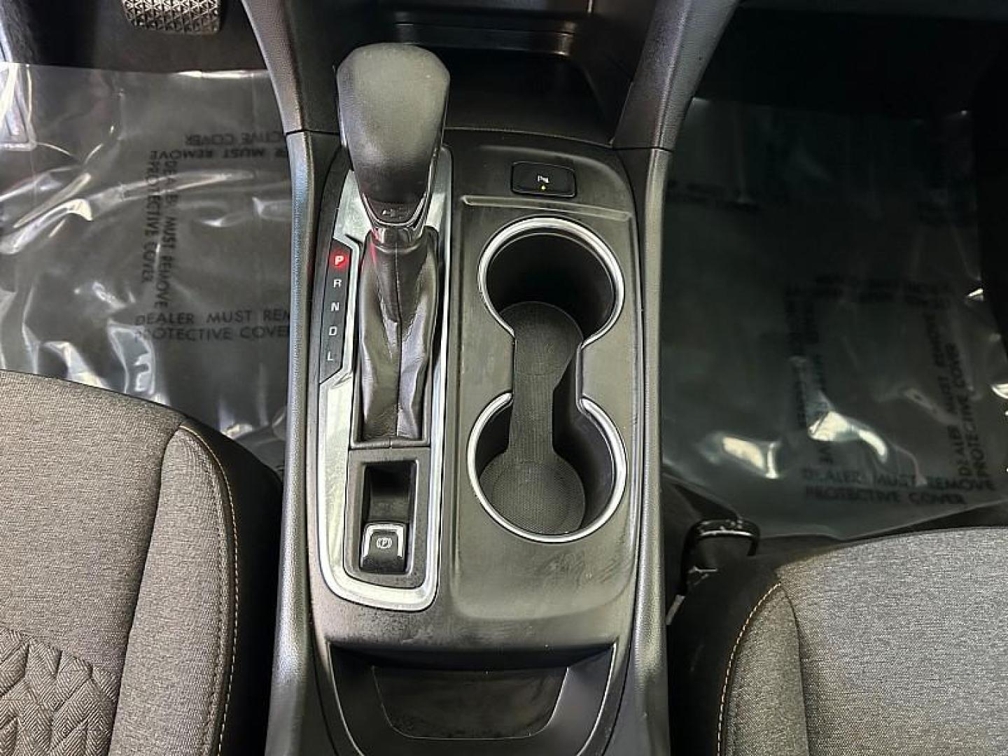 2024 WHITE Chevrolet Equinox (3GNAXKEG0RL) with an 4-Cyl Turbo 1.5 Liter engine, Automatic 6-Spd w/Overdrive transmission, located at 412 Auto Vista Drive, Palmdale, 93551, (661) 945-0620, 34.592636, -118.136681 - Photo#18