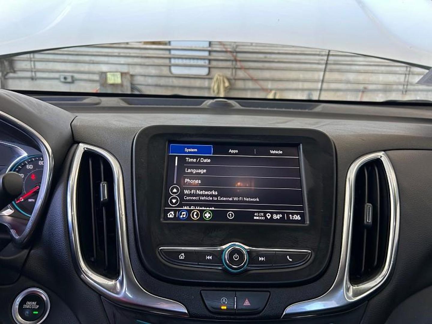 2024 WHITE Chevrolet Equinox (3GNAXKEG0RL) with an 4-Cyl Turbo 1.5 Liter engine, Automatic 6-Spd w/Overdrive transmission, located at 412 Auto Vista Drive, Palmdale, 93551, (661) 945-0620, 34.592636, -118.136681 - Photo#20