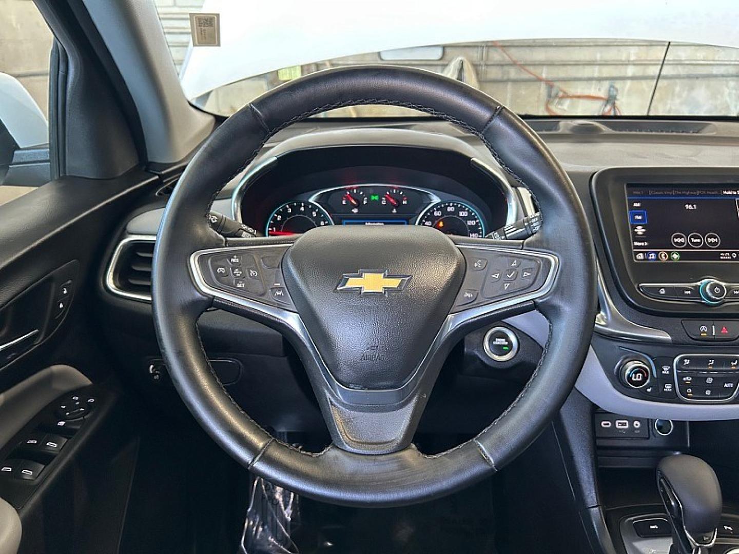 2024 WHITE Chevrolet Equinox (3GNAXUEG8RL) with an 4-Cyl Turbo 1.5 Liter engine, Automatic 6-Spd w/Overdrive transmission, located at 412 Auto Vista Drive, Palmdale, 93551, (661) 945-0620, 34.592636, -118.136681- Photo#19